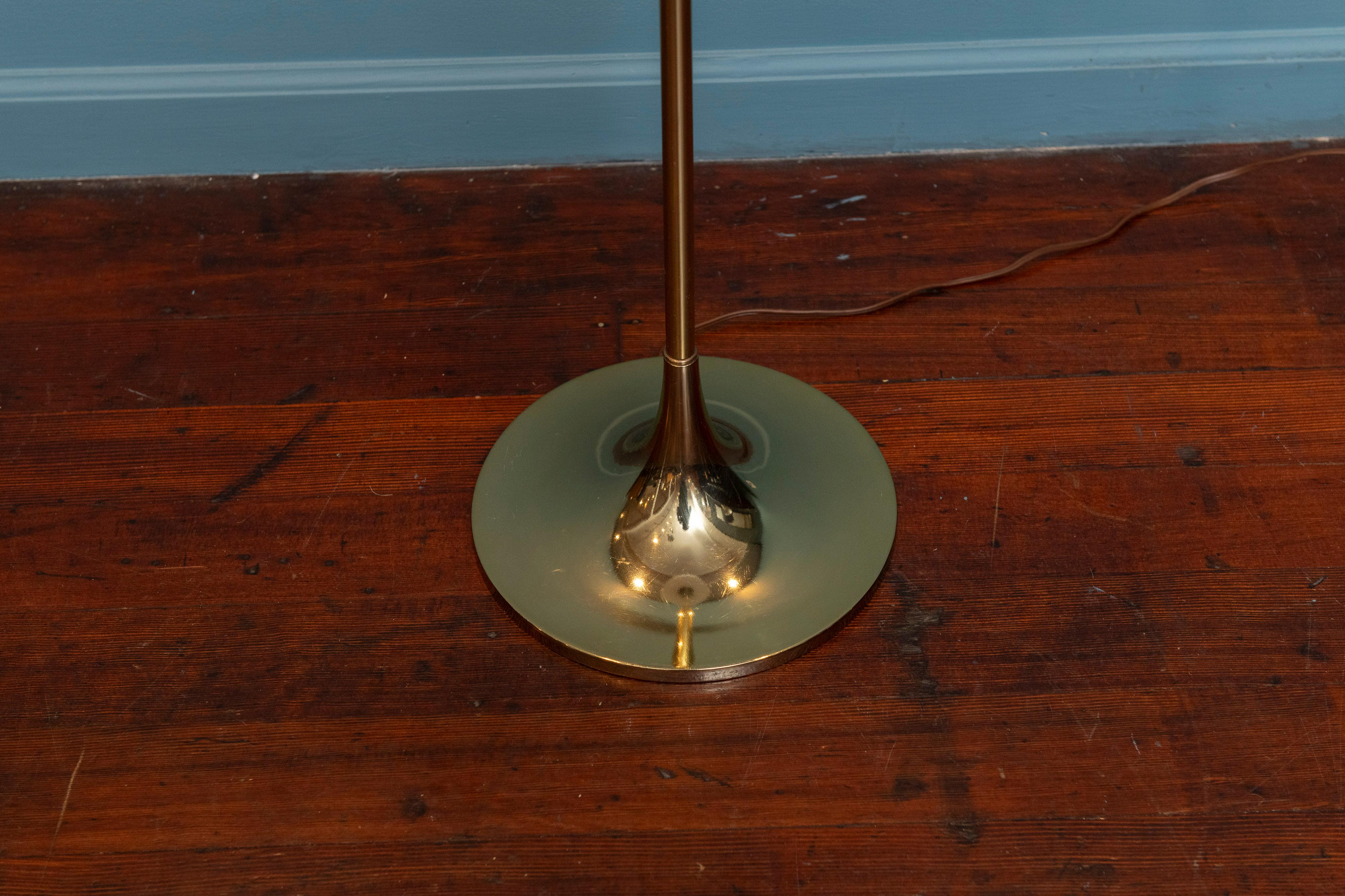 Laurel Lamp Company Brass Floor Lamp In Good Condition In San Francisco, CA