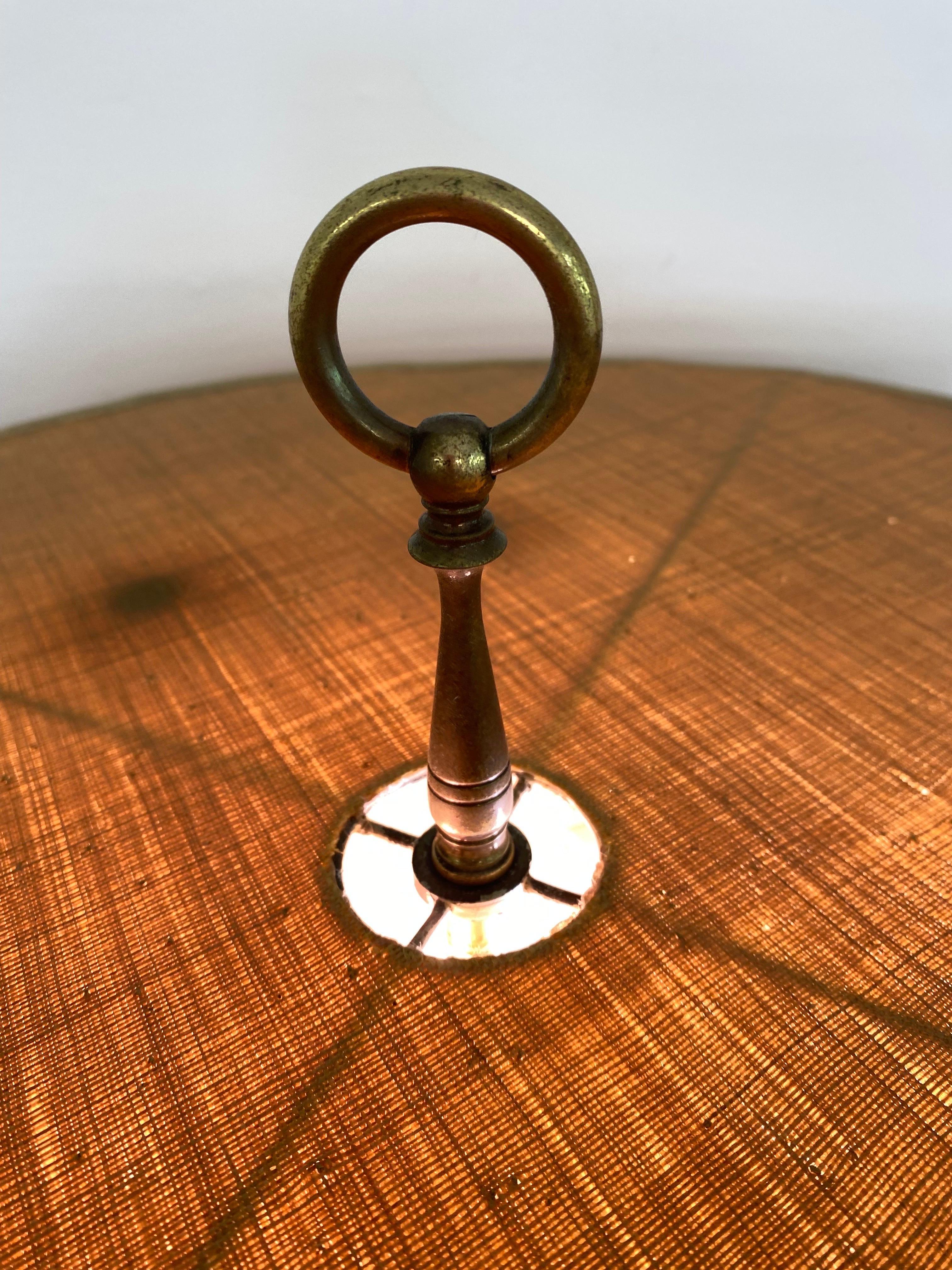 Laurel Lamp Company Brass Tri-Pod Floor Lamp In Good Condition For Sale In Philadelphia, PA