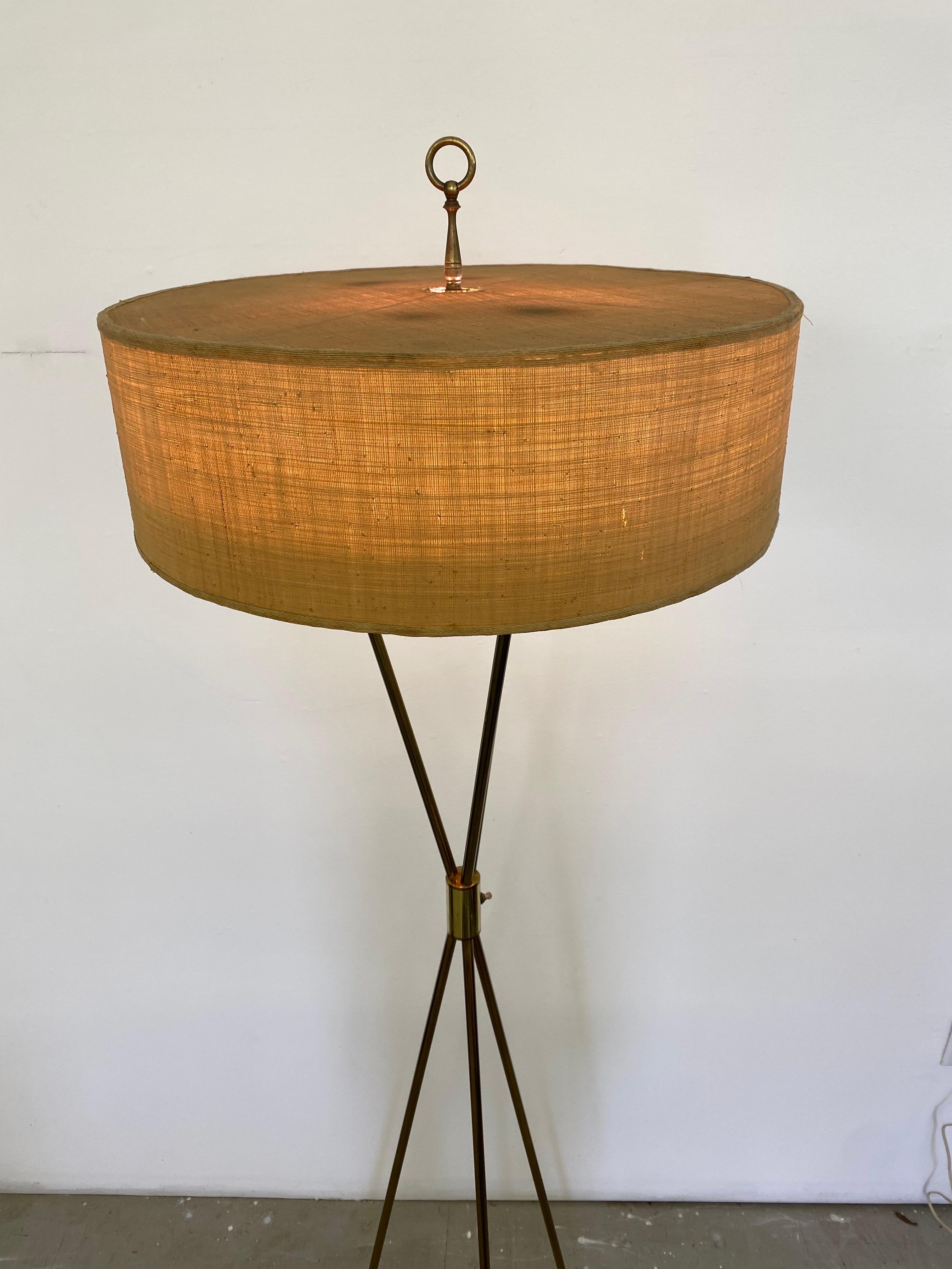 Laurel Lamp Company Brass Tri-Pod Floor Lamp For Sale 1