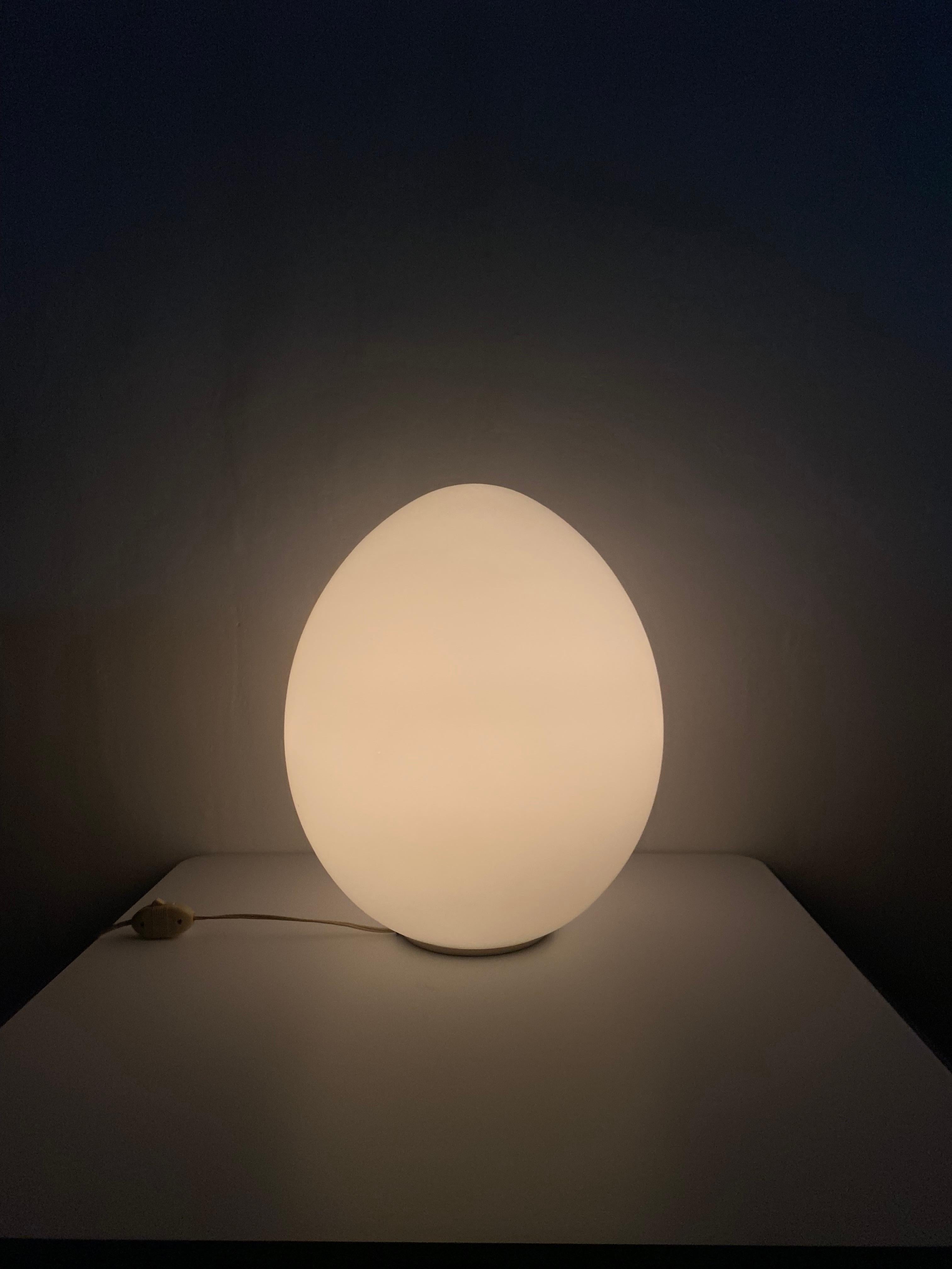 Metal Laurel Lamp Company Large Frosted Glass Egg Lamp
