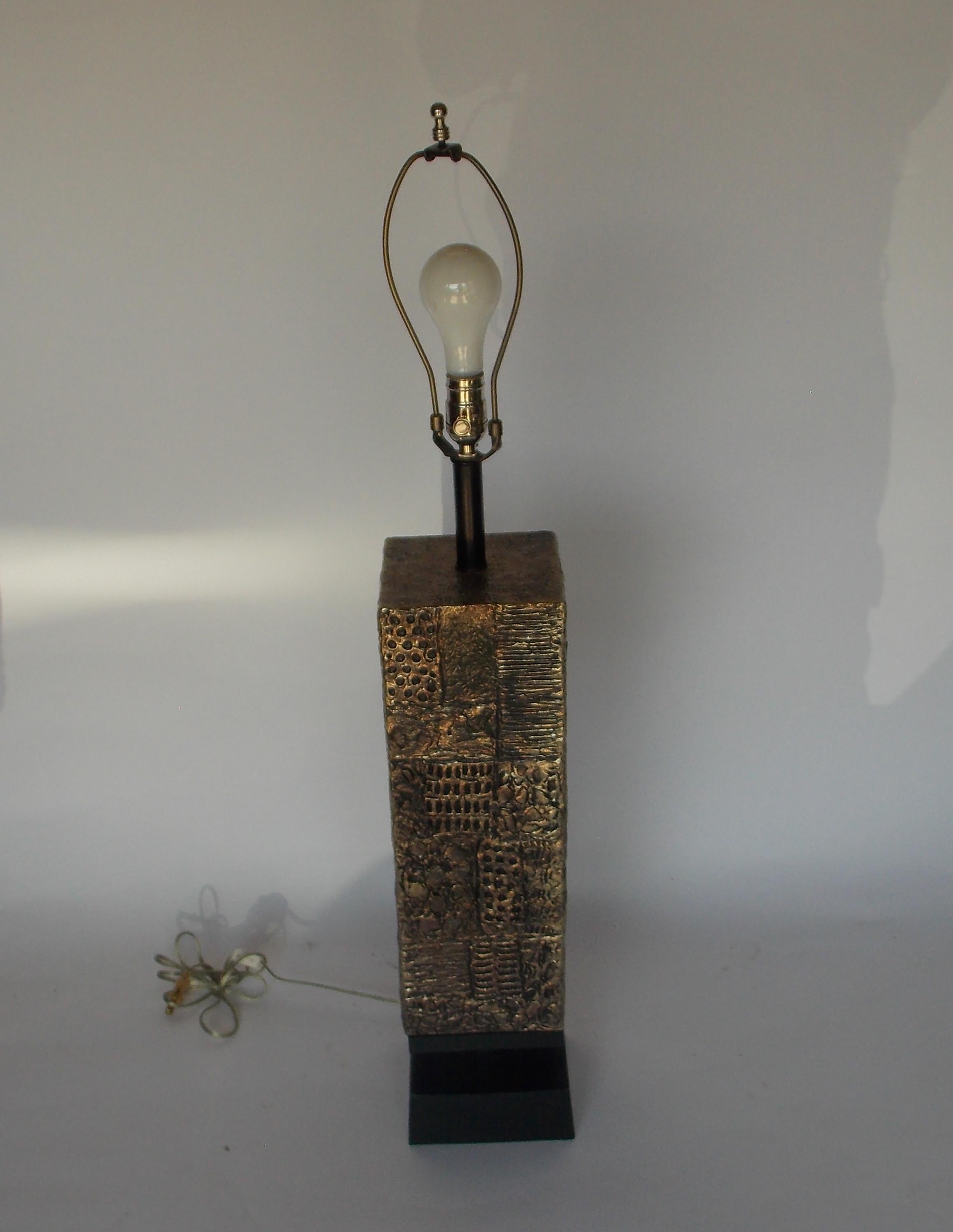 Américain Lampe en céramique métallisée Laurel Lamp Company en vente