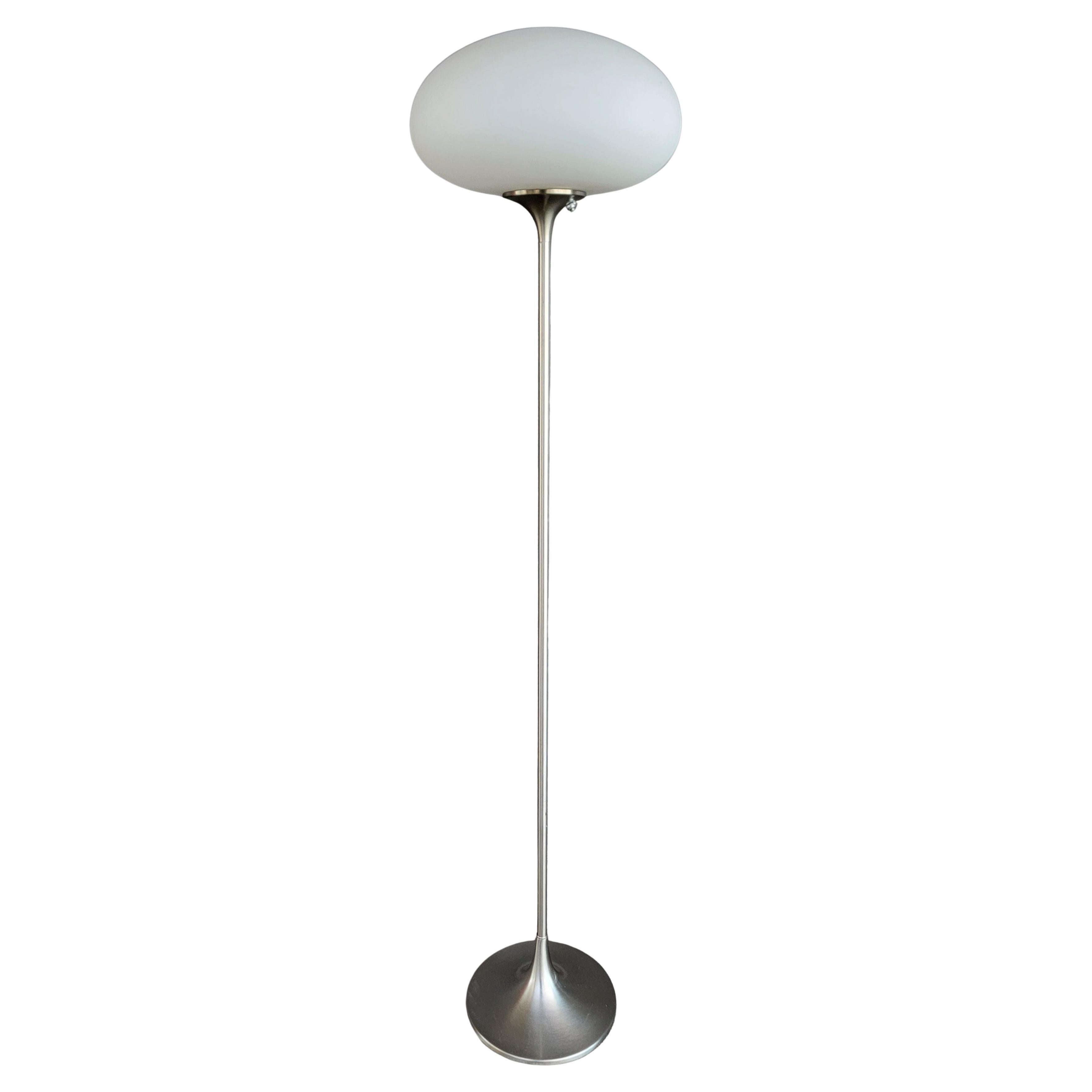 Laurel Lamp Company Mushroom Floor Lamp