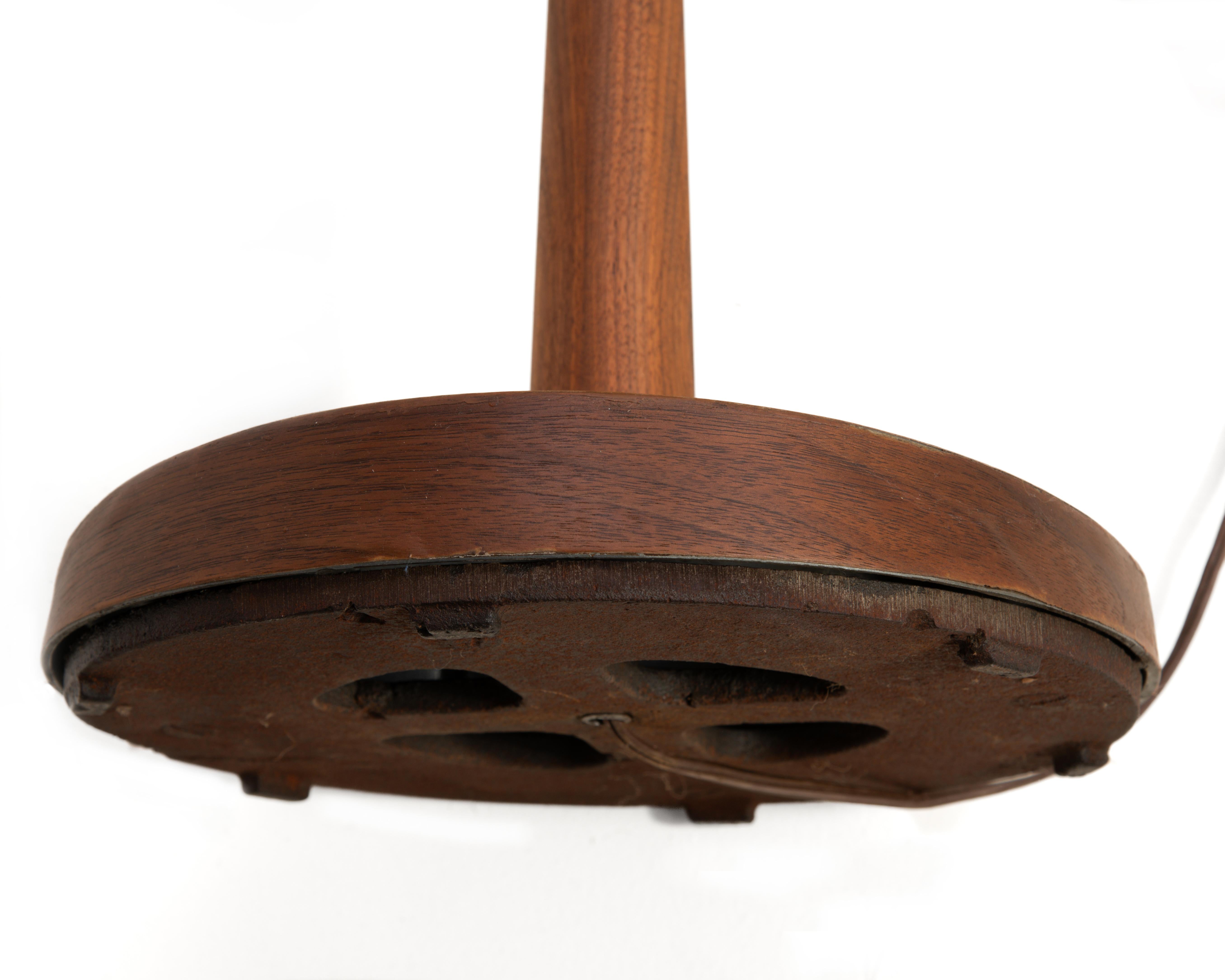 Laurel Lamp Mfg Co Mid Century Teak Table Shelf Floor Lamp Unmarked For Sale 8