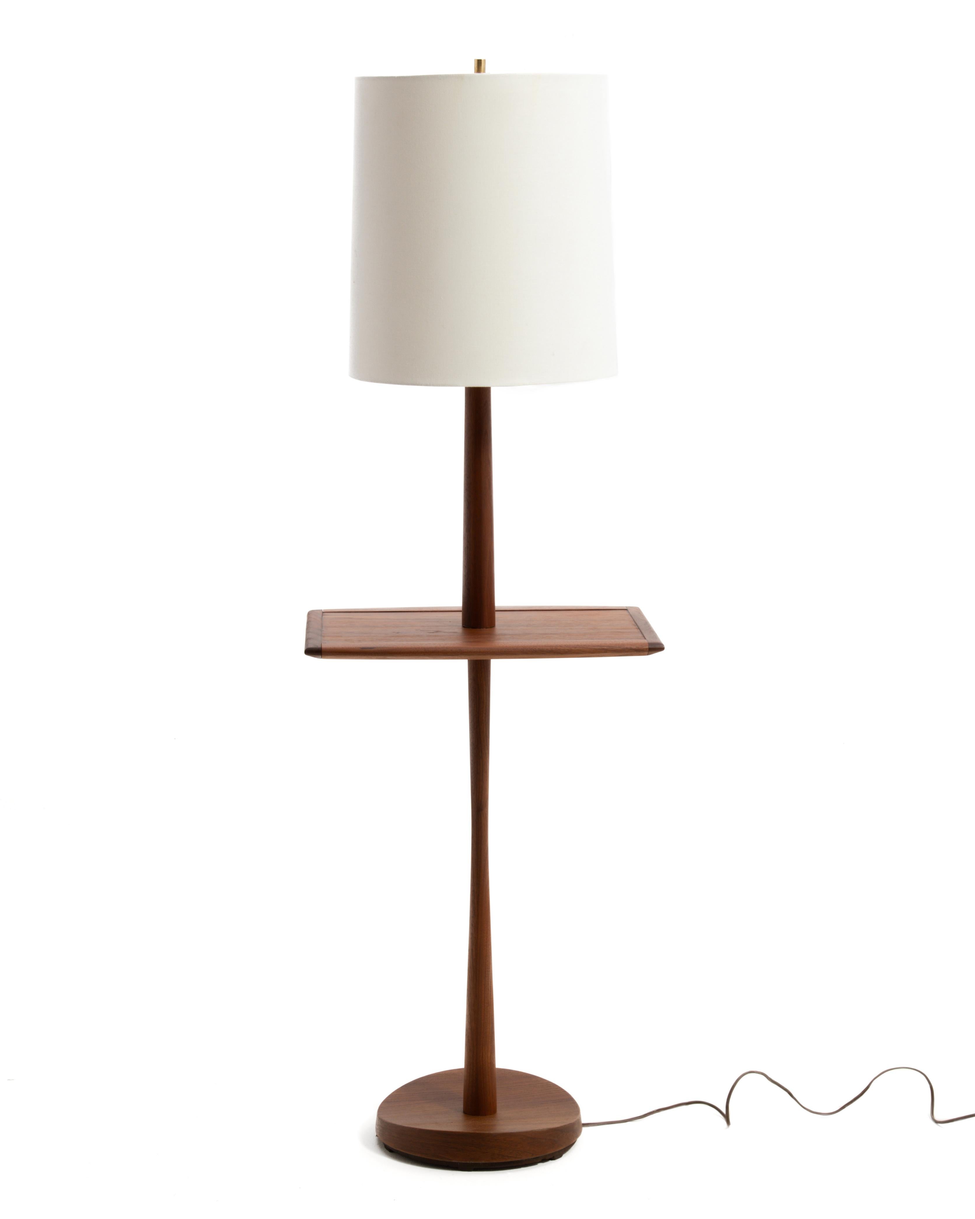 Laurel Lamp Mfg Co Mid Century Teak Table Shelf Floor Lamp Unmarked For Sale 1