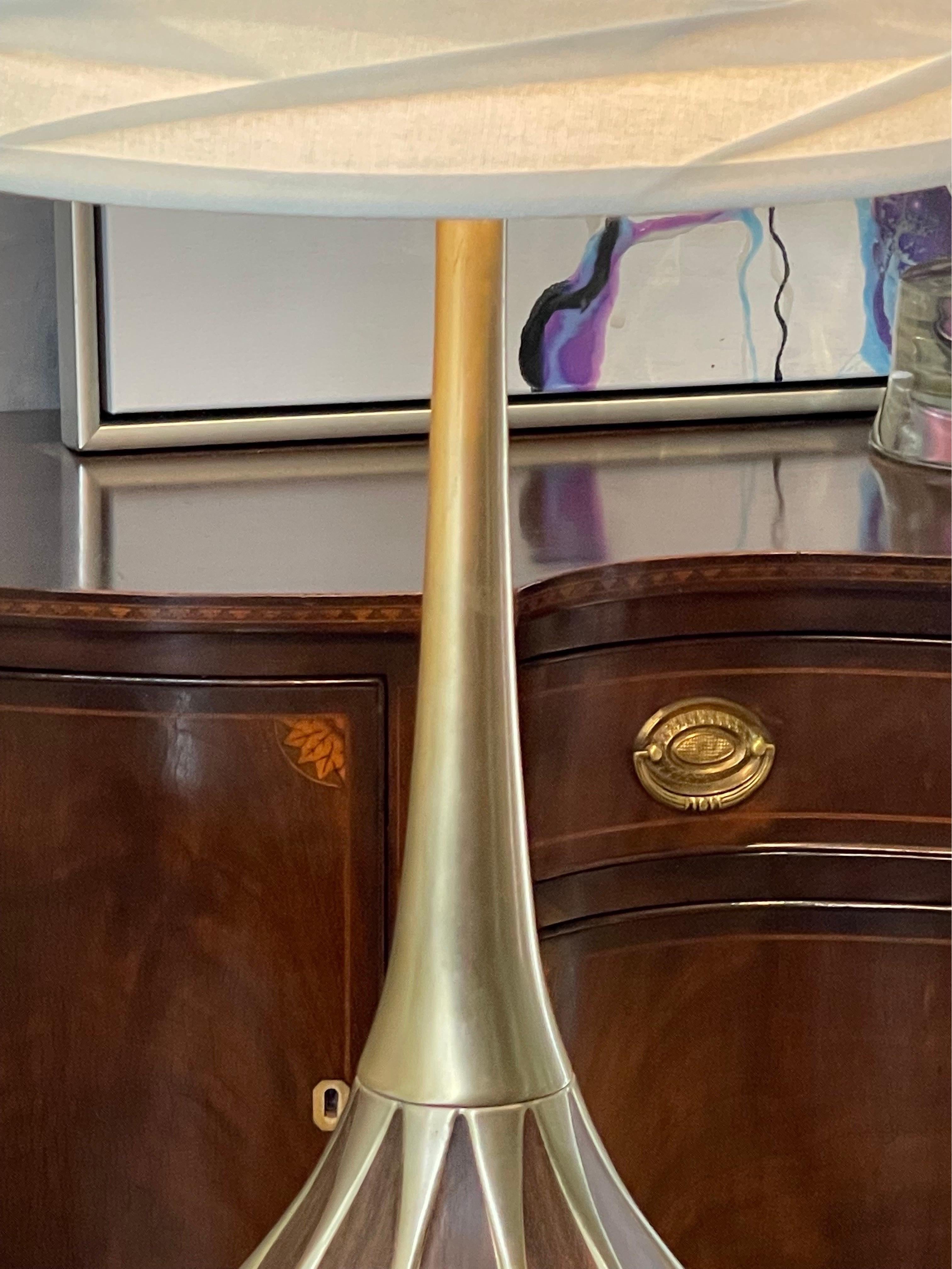 Laurel Lamp, Mid-Century Modern 6