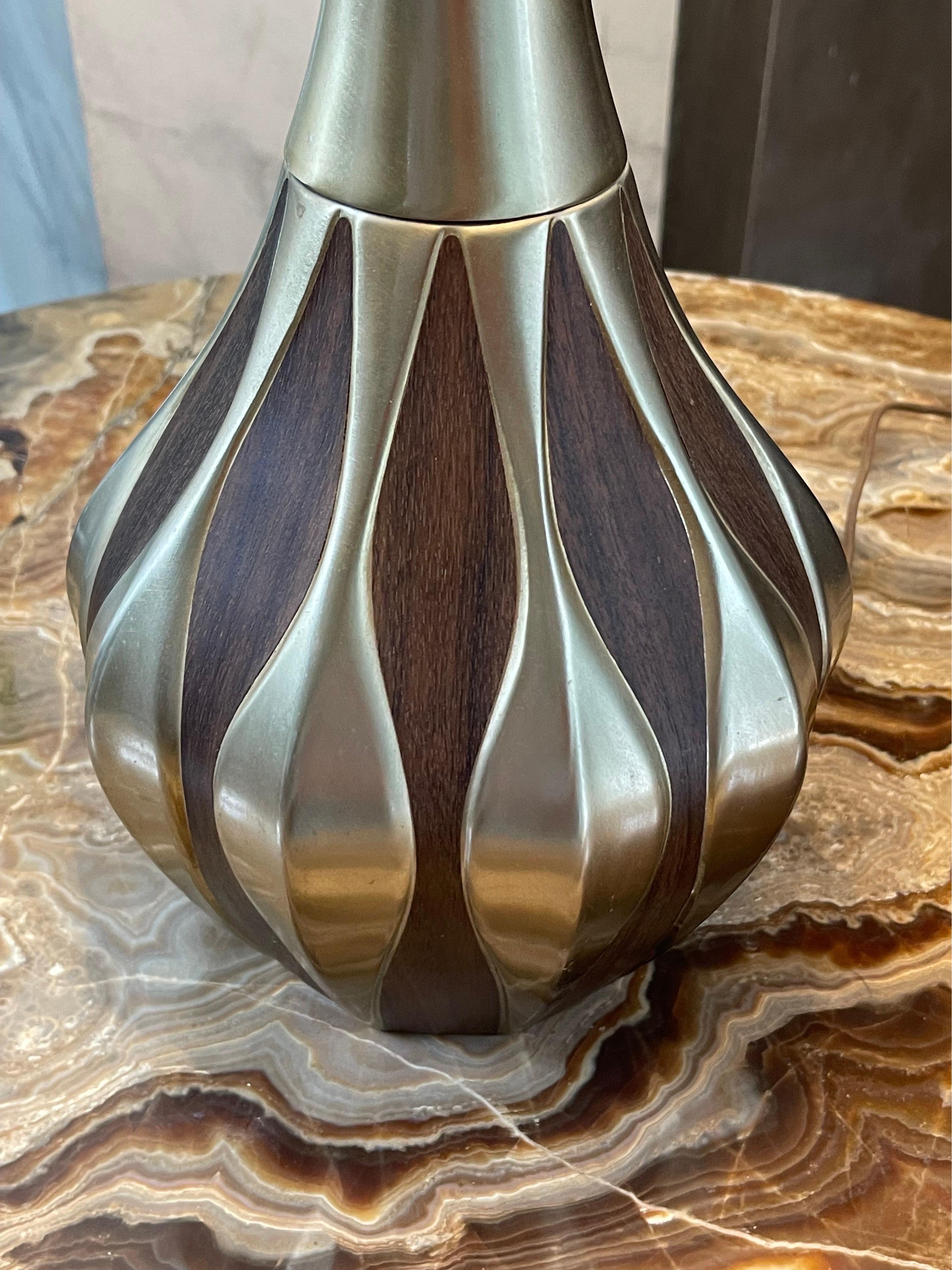 Laurel Lamp, Mid-Century Modern 2