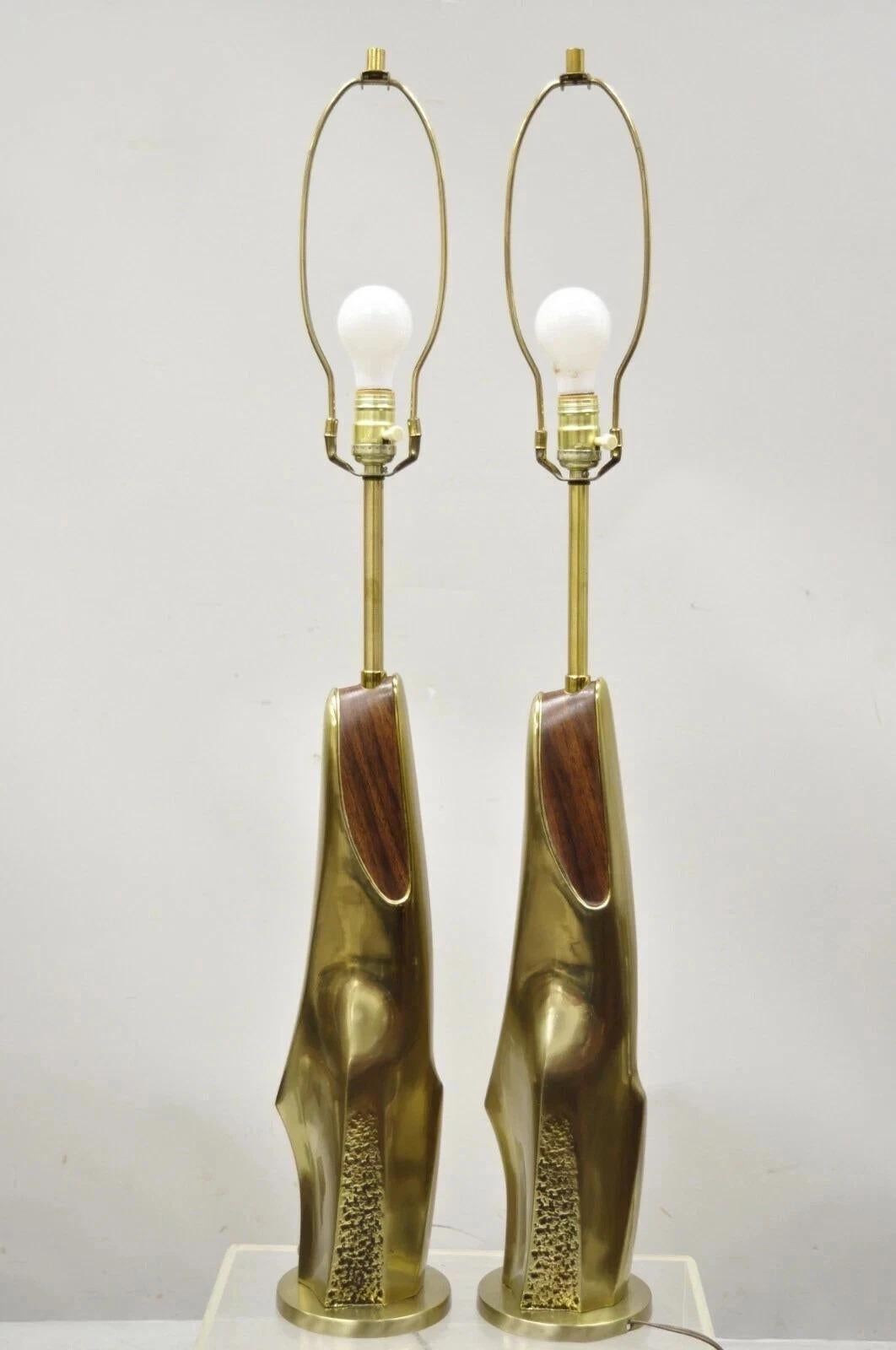 Laurel Mid Century Brutalist Modernist Messing skulpturale Tischlampen - ein Paar im Angebot 6