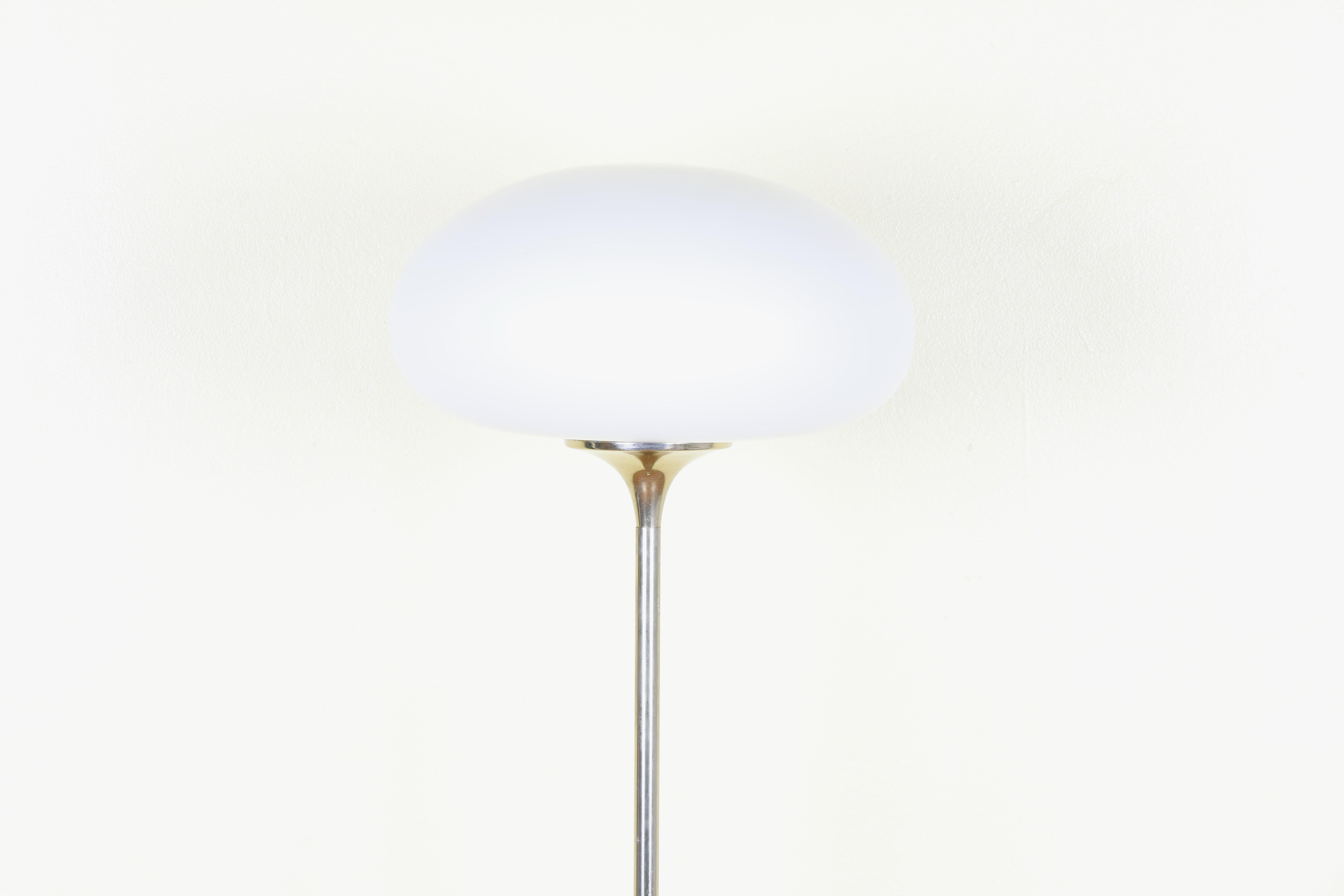 Late 20th Century Laurel Mushroom Floor Lamp For Sale