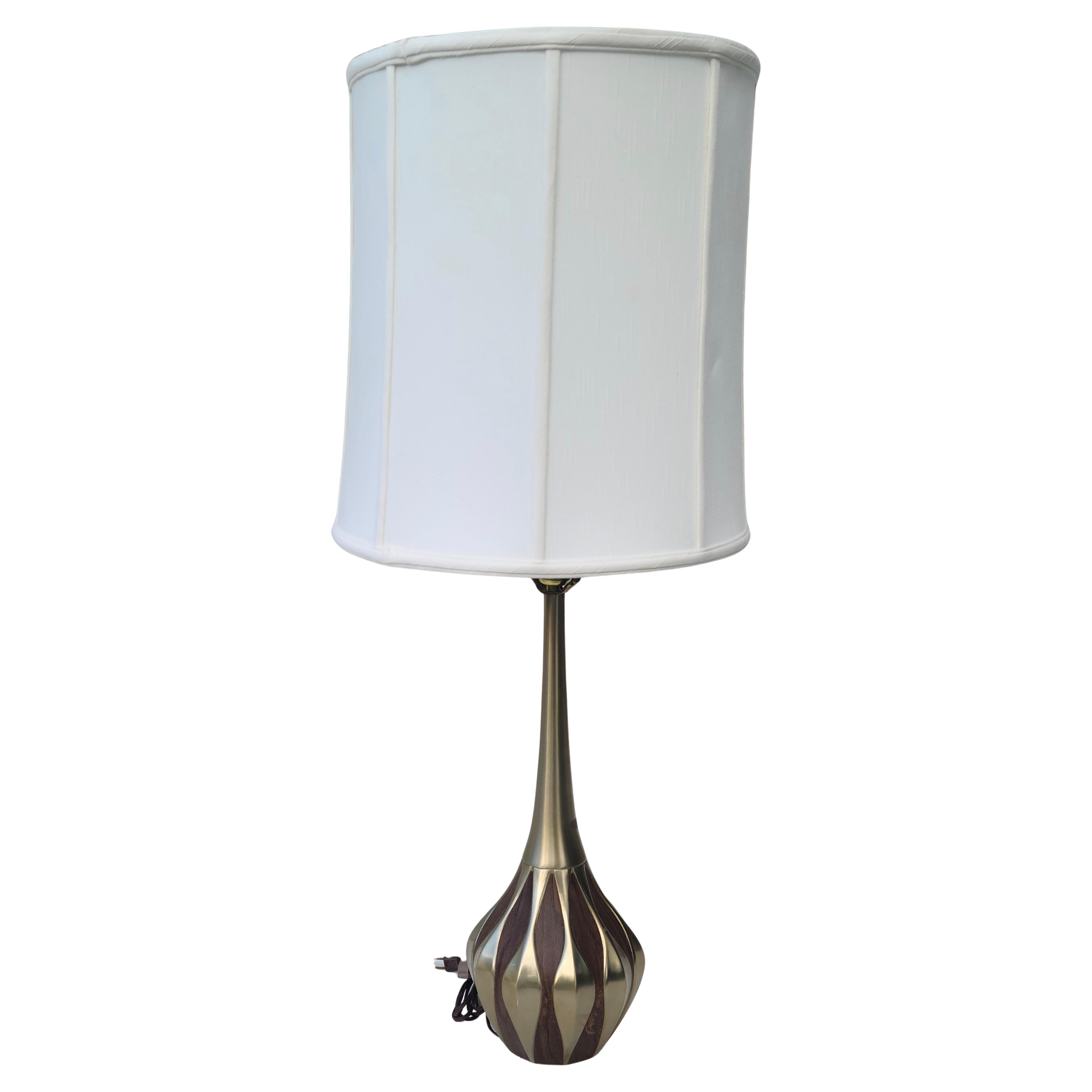 Mid-20th Century Laurel Sculpted Metal and Walnut Table Lamp For Sale