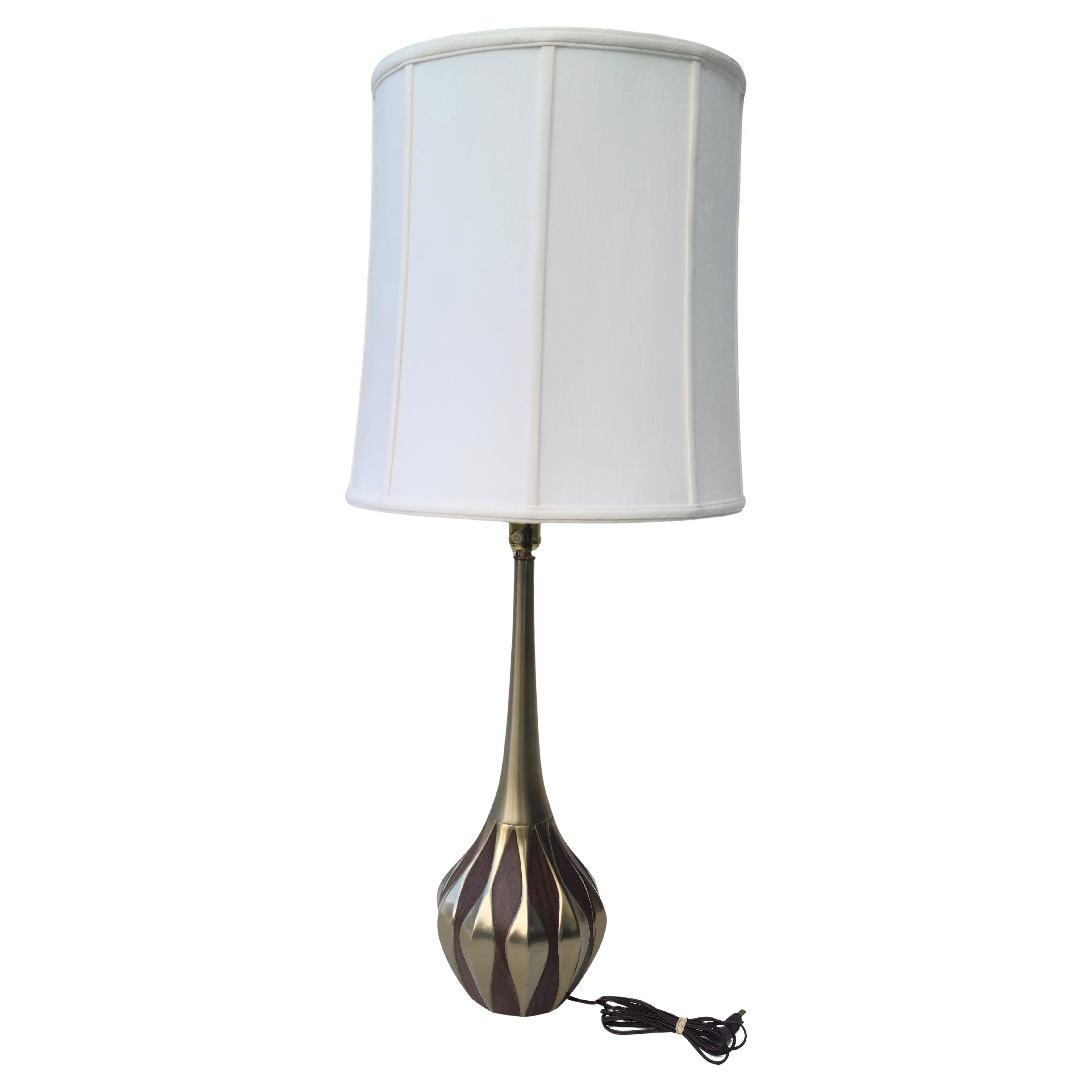 Laurel Sculpted Metal and Walnut Table Lamp For Sale 1