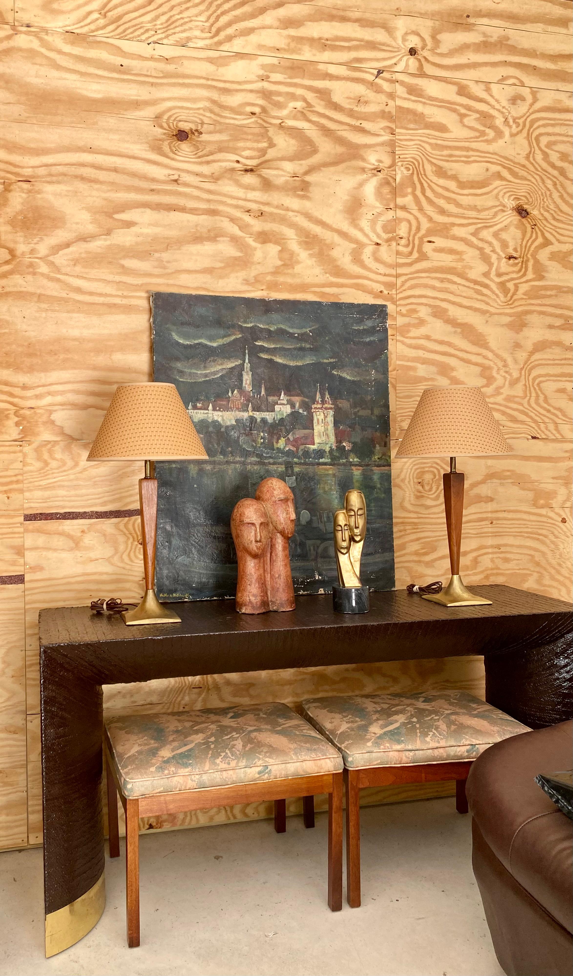 Laurel-Style Walnut + Brass Midcentury Modern Lamps, A Pair For Sale 8