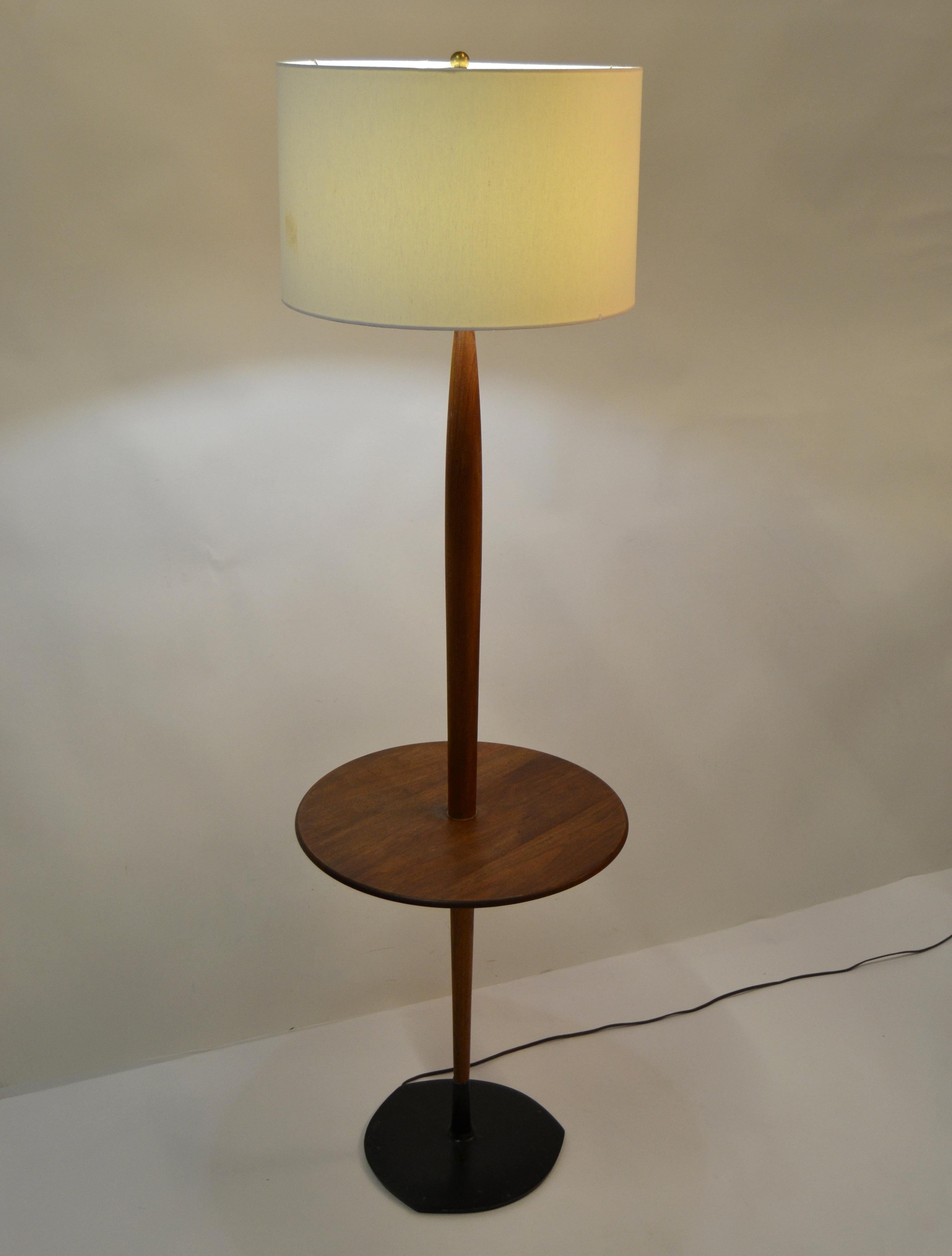 Laurel Tapered Walnut Round Table Floor Lamp Shade Mid-Century Modern American For Sale 9