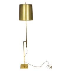 Retro Laurel Telescoping Brass Floor Lamp