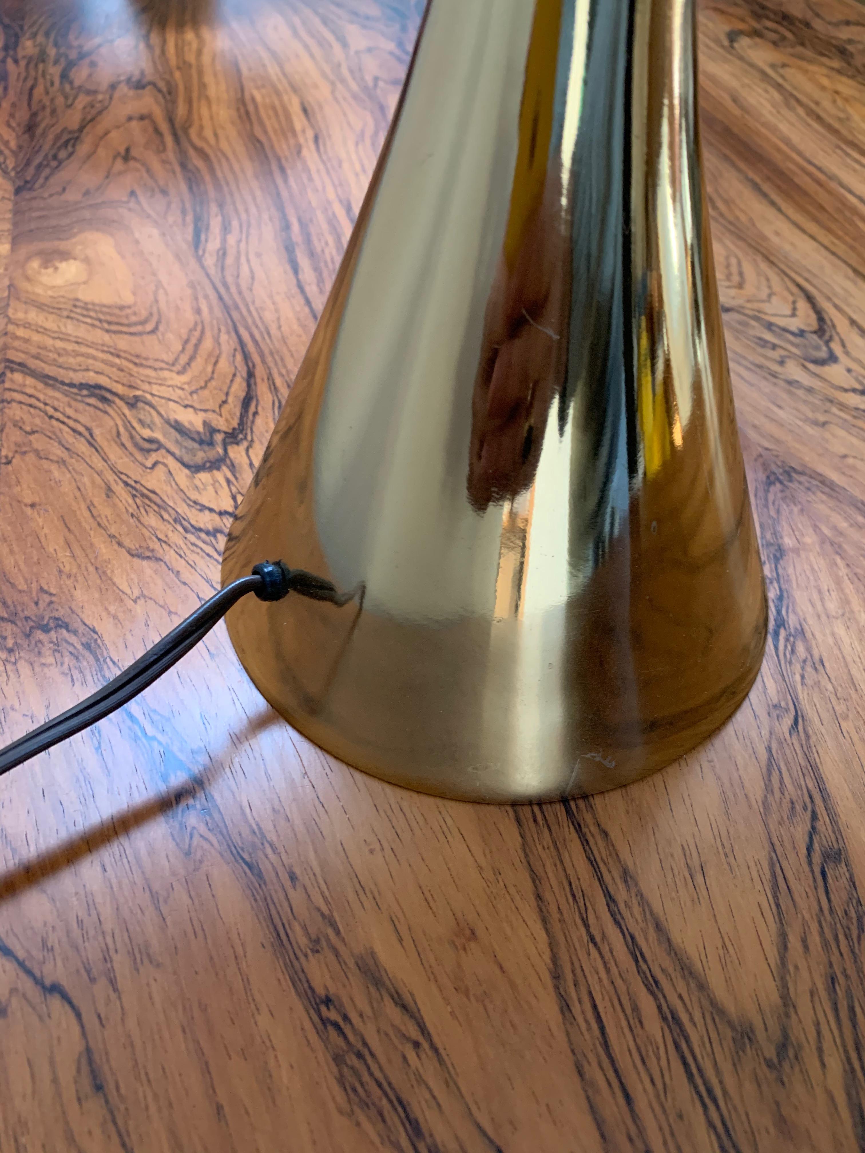 Laurel V-808 Lamp in Brass with Mushroom Shaped Italian Glass Shade Midcentury 1