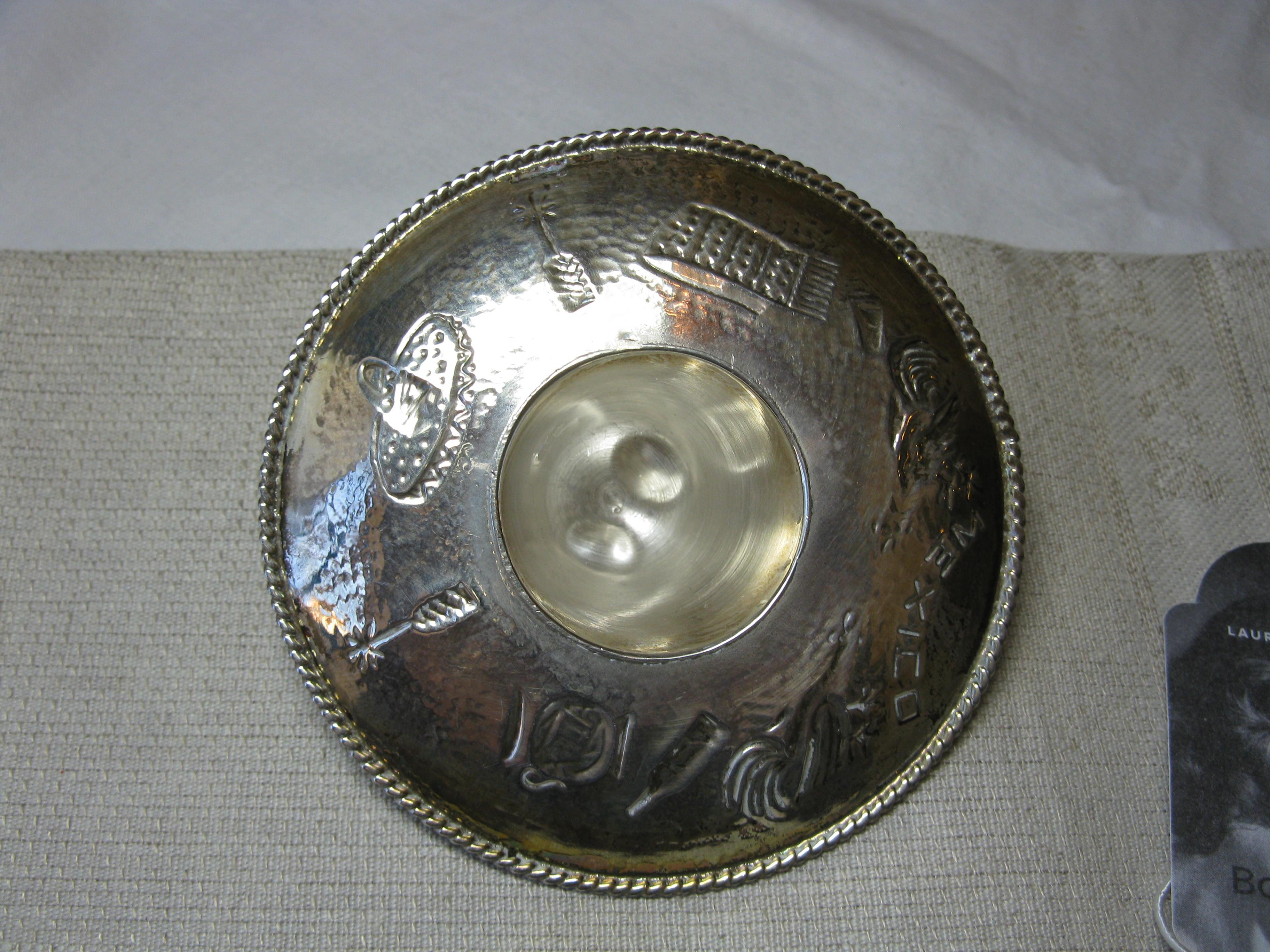 Lauren Bacall Ring Holder Sterling Silver Hat Form Legendary Hollywood Actress In Excellent Condition In New York, NY