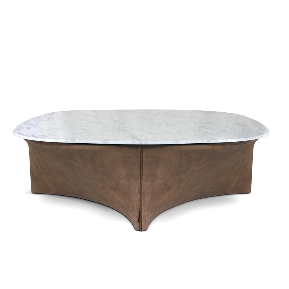 Contemporary Modern Lauren Coffee Table in Leather & Marble by Collector Studio

A center table with special light reflections that enhance the exclusive quality of the leather covering structure. The round edges tabletop comes in marble, displaying
