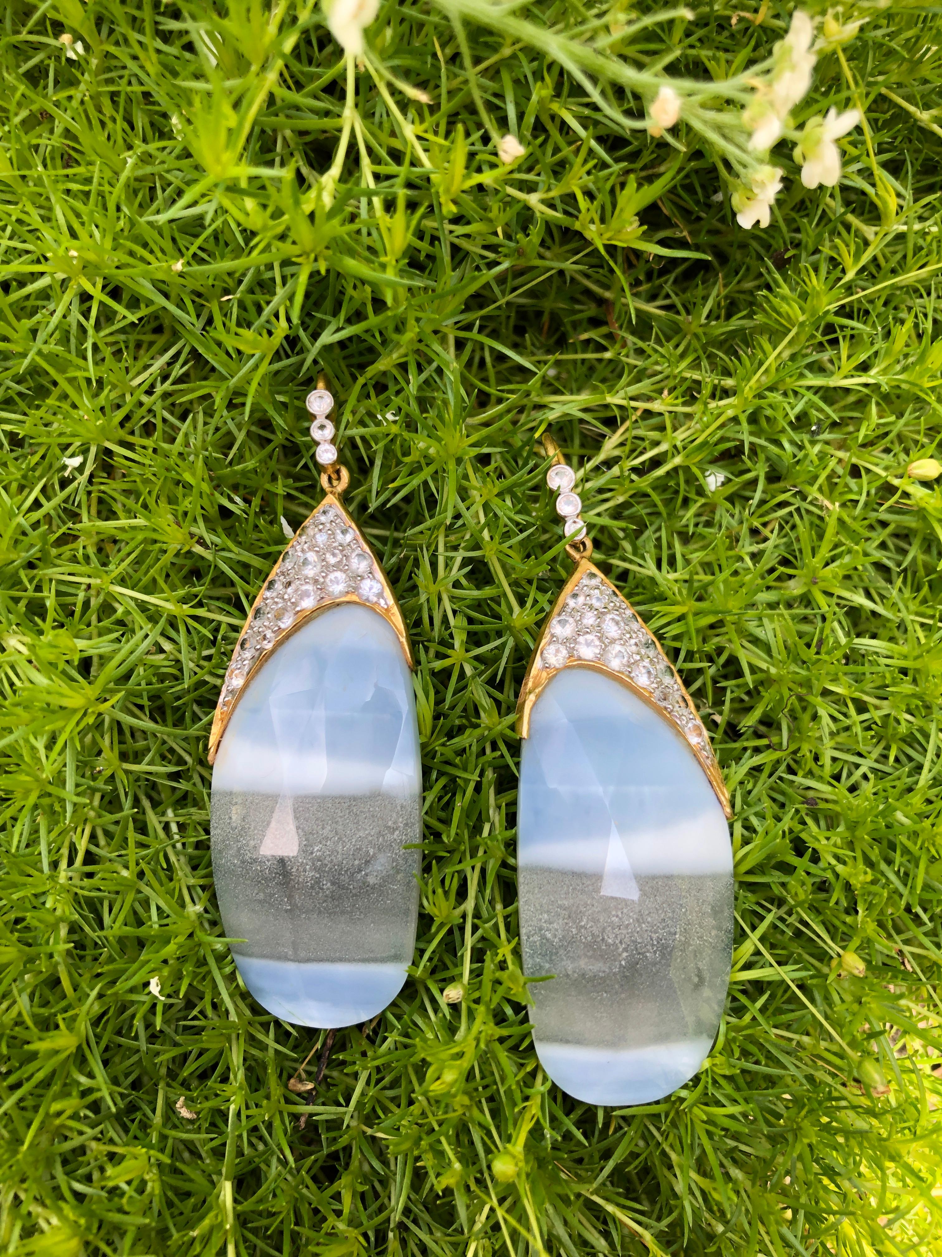 African Opal White Sapphire Gold Earrings by Lauren Harper In New Condition For Sale In Winnetka, IL