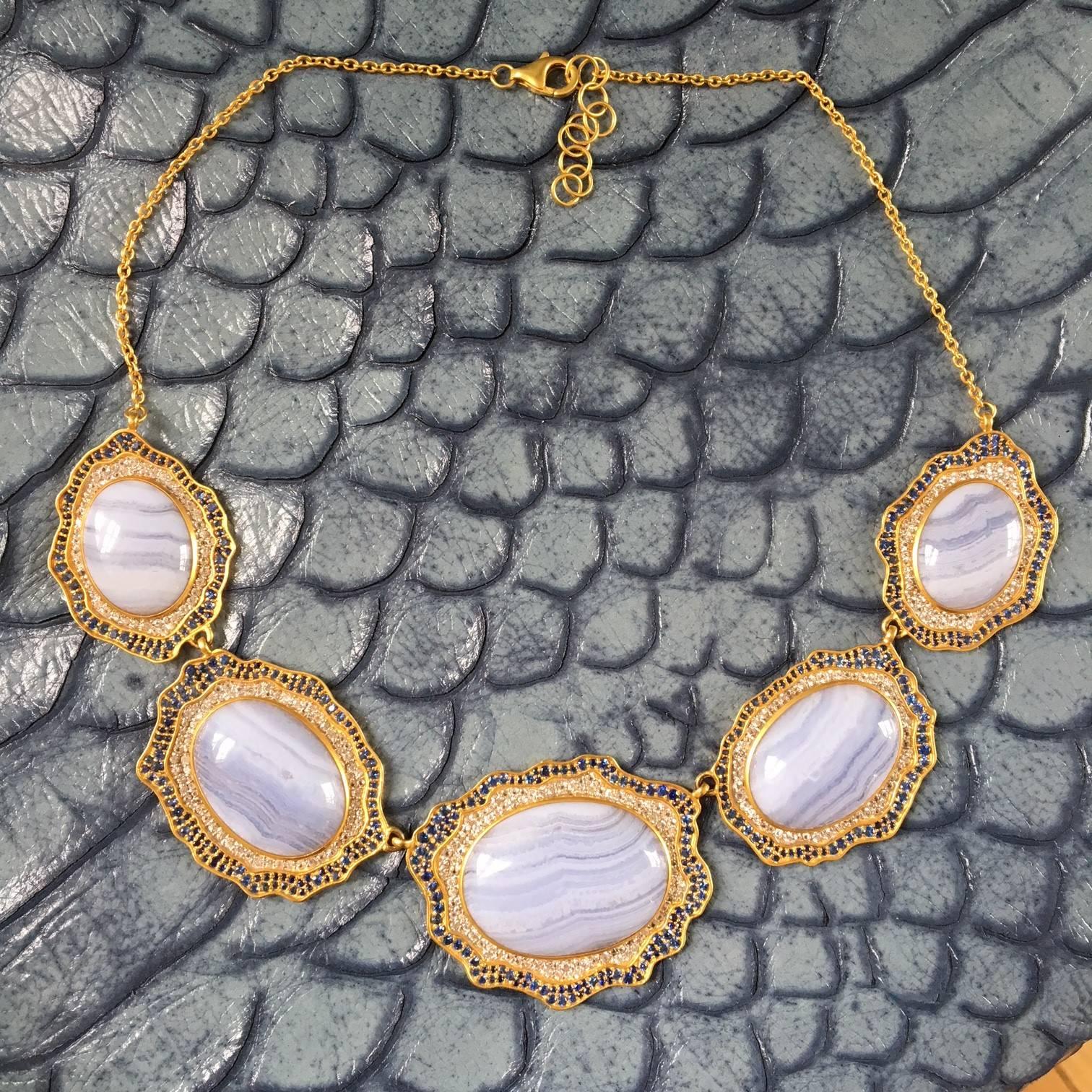 Women's Lauren Harper Blue Agate, Sapphire, Gold Statement Necklace For Sale