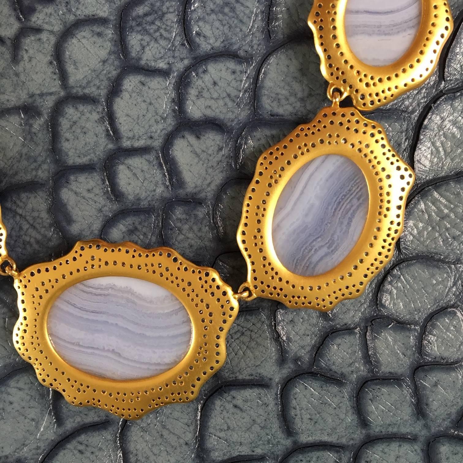 Lauren Harper Blue Agate, Sapphire, Gold Statement Necklace For Sale 1