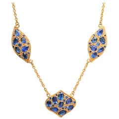 Collana in oro 18 carati con zaffiro blu di Lauren Harper