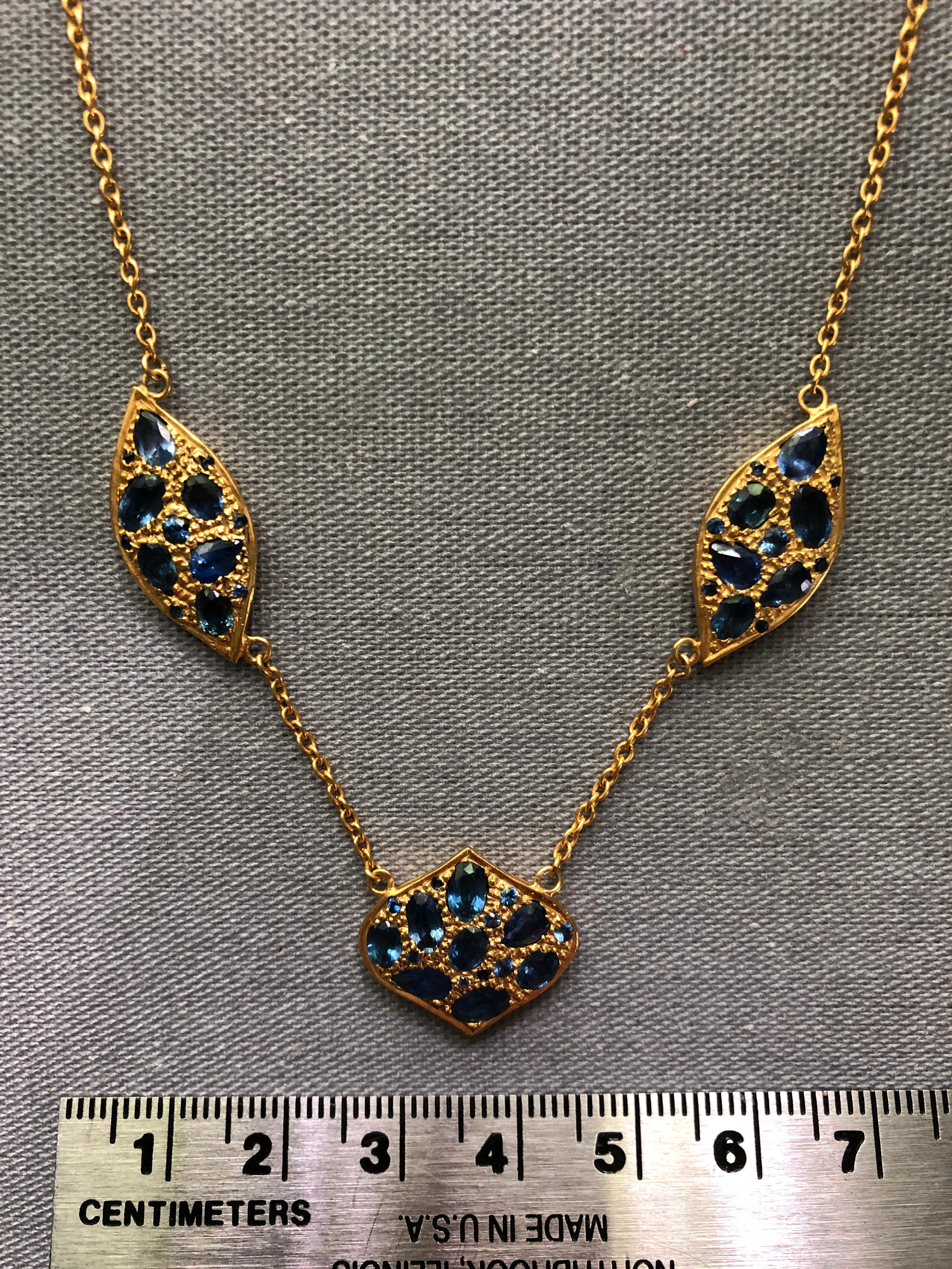 Women's Blue Sapphire 18 Karat Gold Necklace by Lauren Harper For Sale