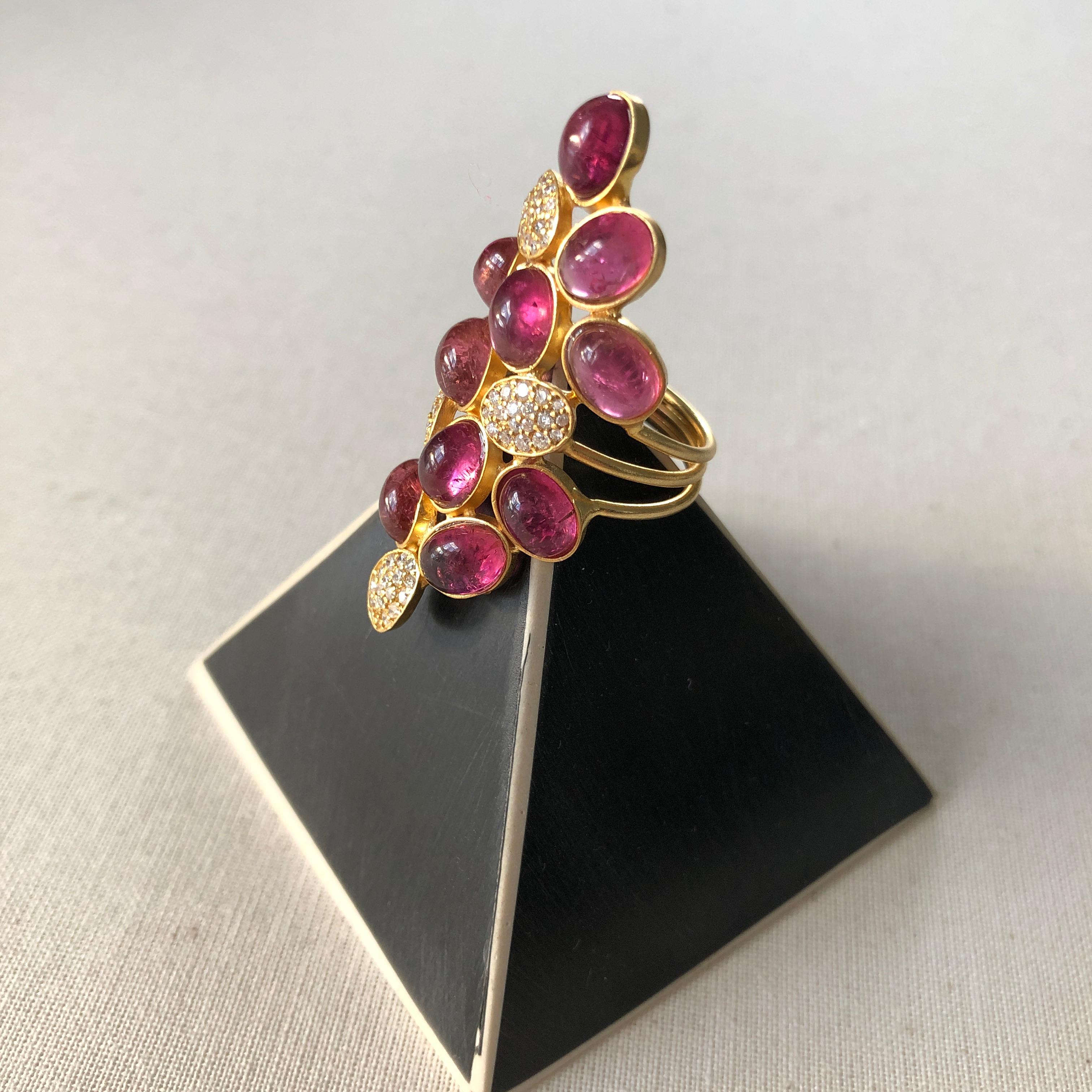 Lauren Harper Bague cocktail fantaisie en diamants et tourmaline rose de 11,51 carats Pour femmes en vente
