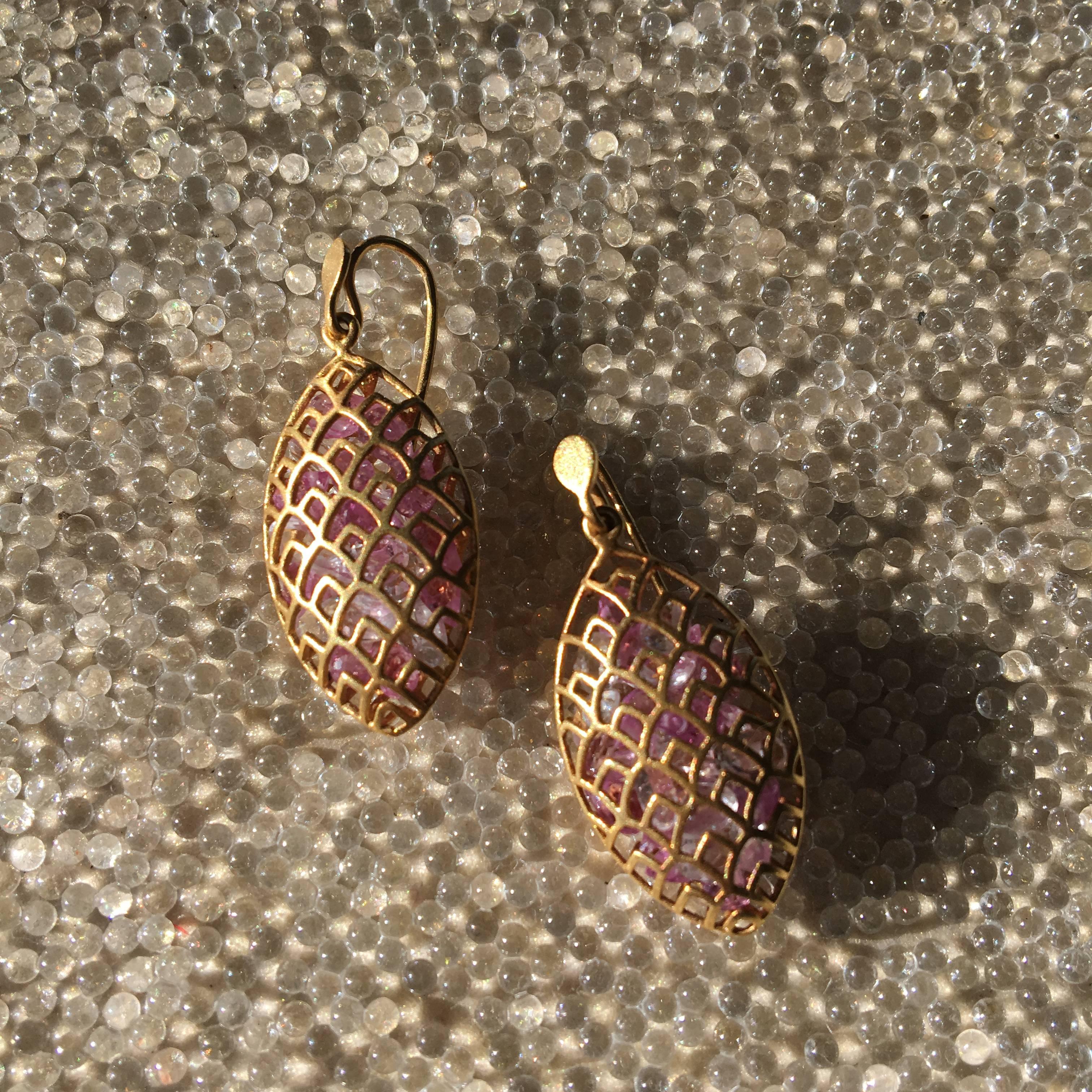 Women's Lauren Harper Pink Sapphire Yellow Gold Marquis Earrings For Sale