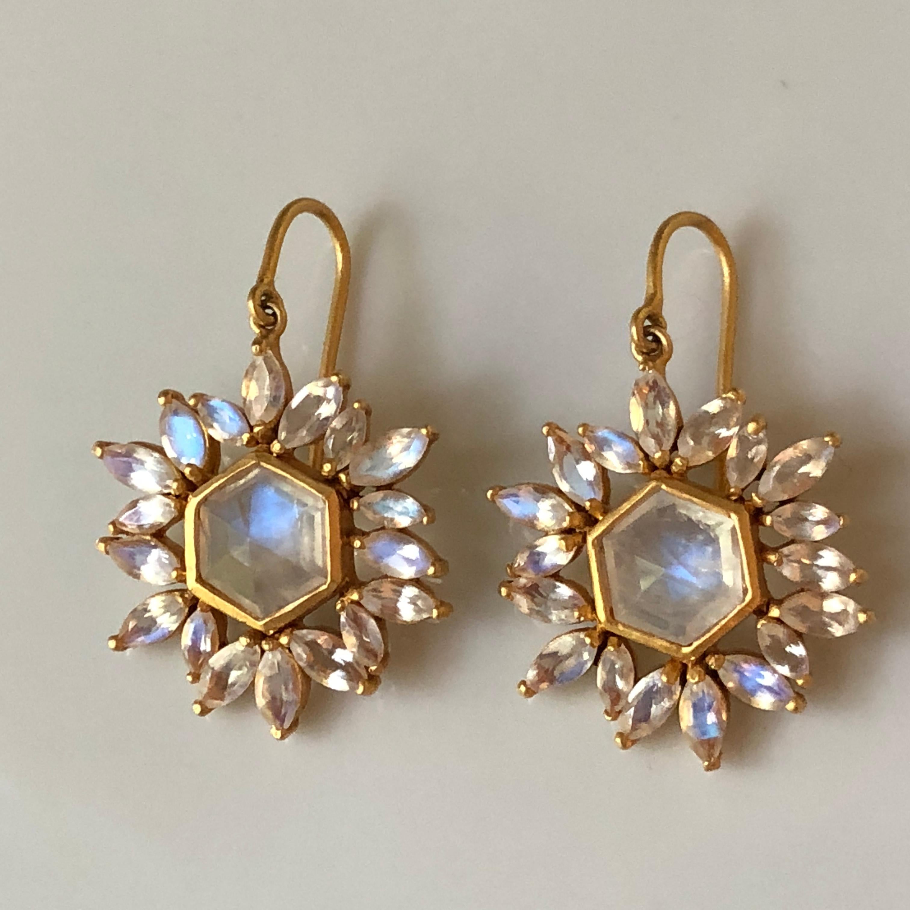 Lauren Harper Moonstone Gold Earrings 2