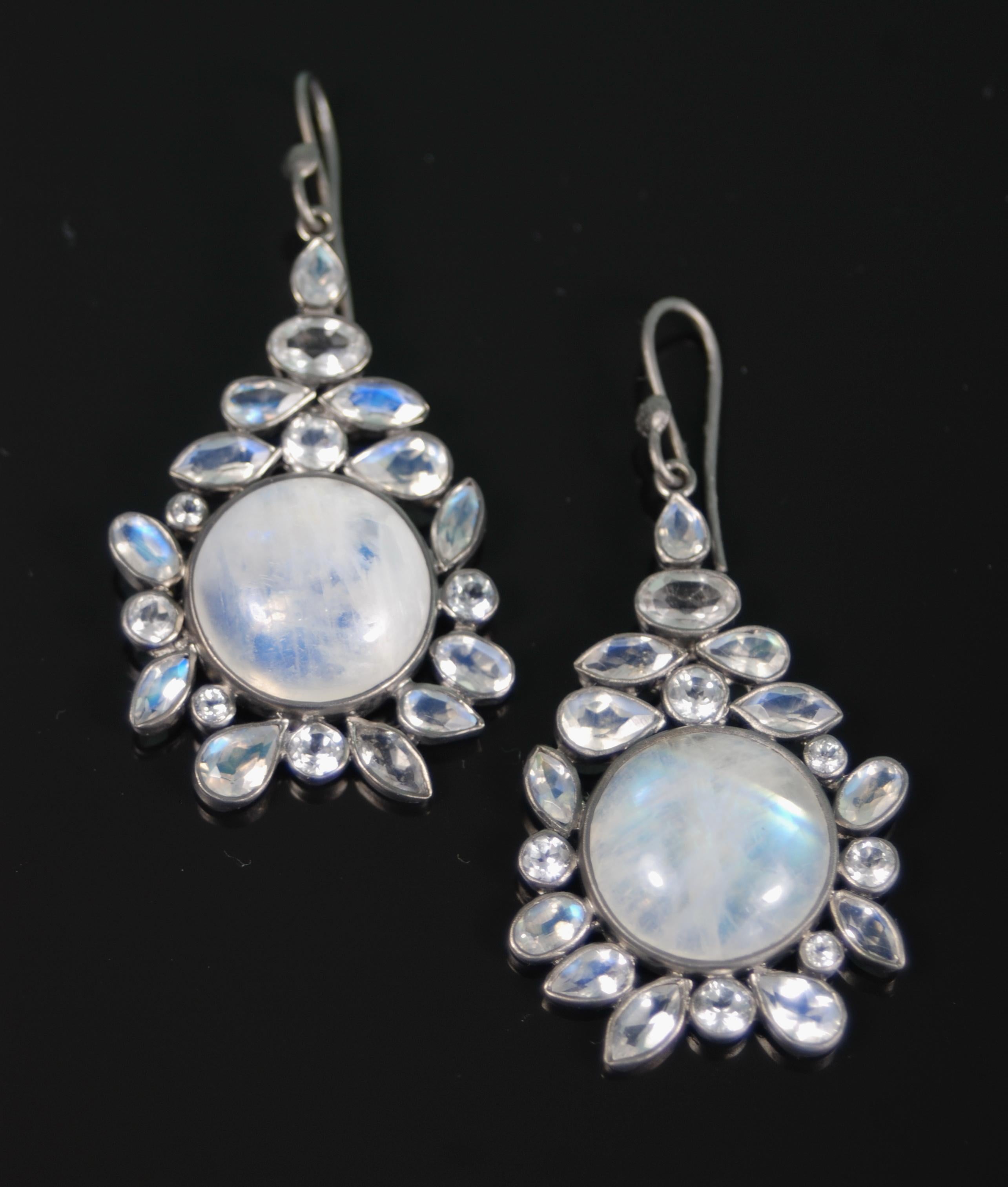 Rainbow Moonstone White Topaz Black Silver Earrings by Lauren Harper In New Condition For Sale In Winnetka, IL