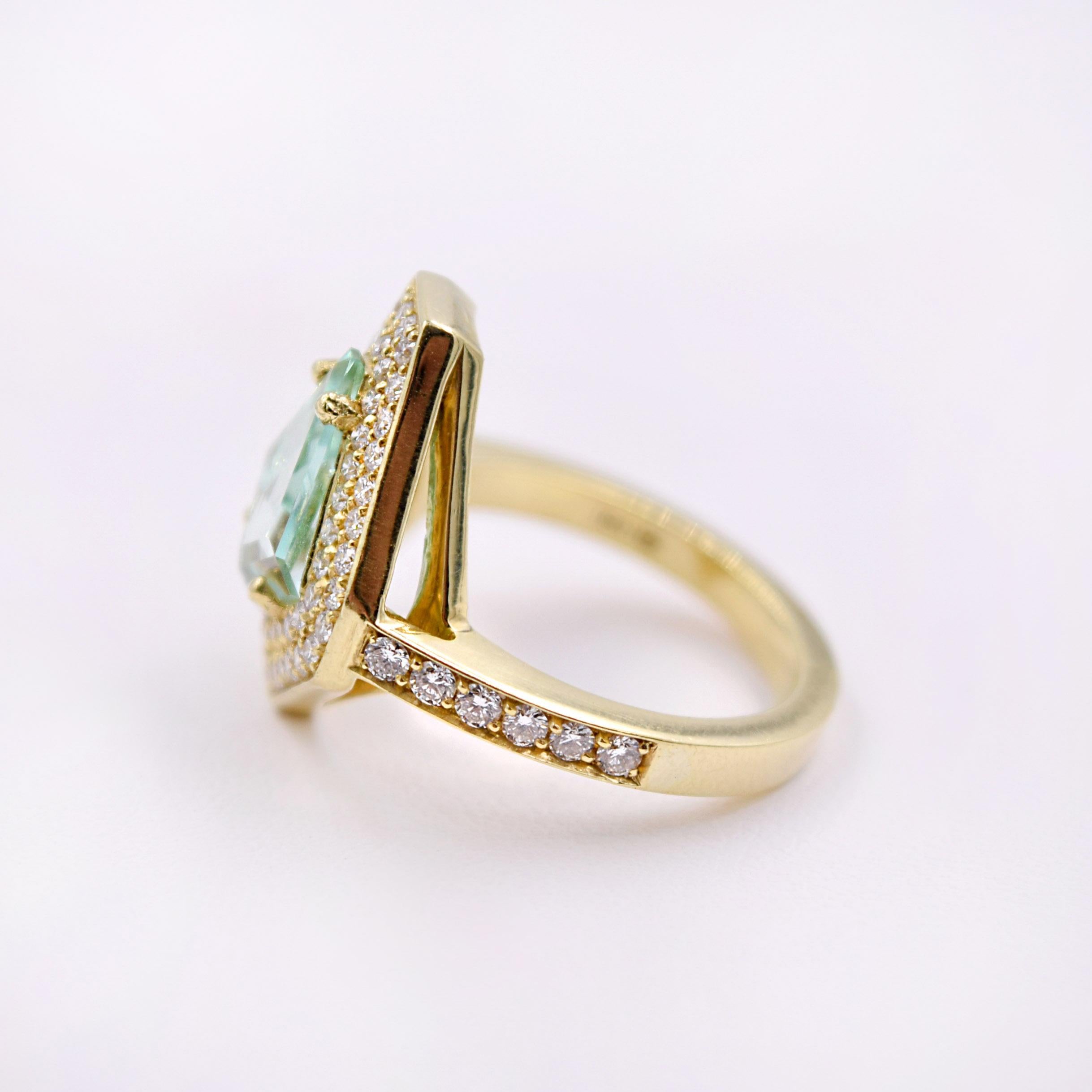 Contemporary Lauren K. 2.27ct Kite Shaped Mint Tourmaline and Diamond Cocktail Ring 18K Gold For Sale