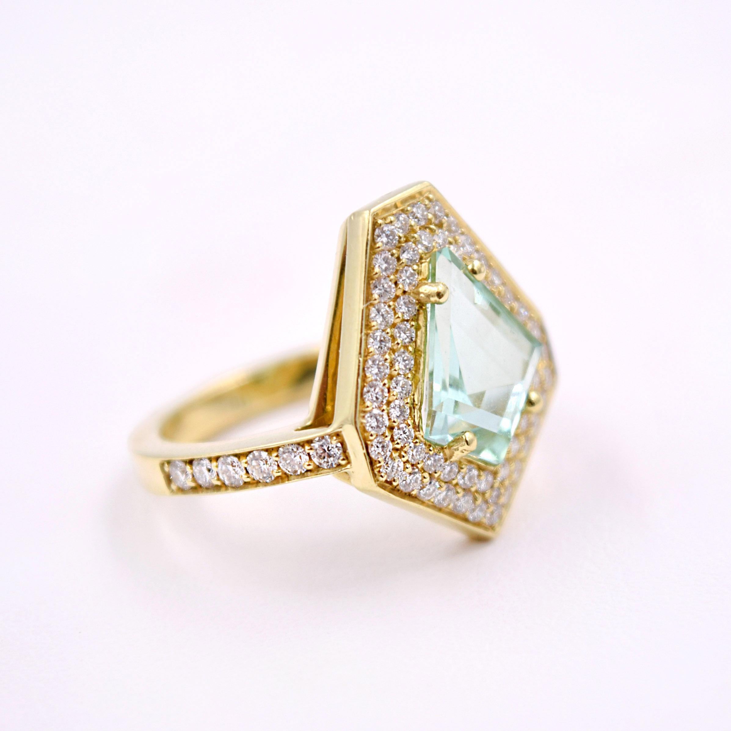 Women's Lauren K. 2.27ct Kite Shaped Mint Tourmaline and Diamond Cocktail Ring 18K Gold For Sale