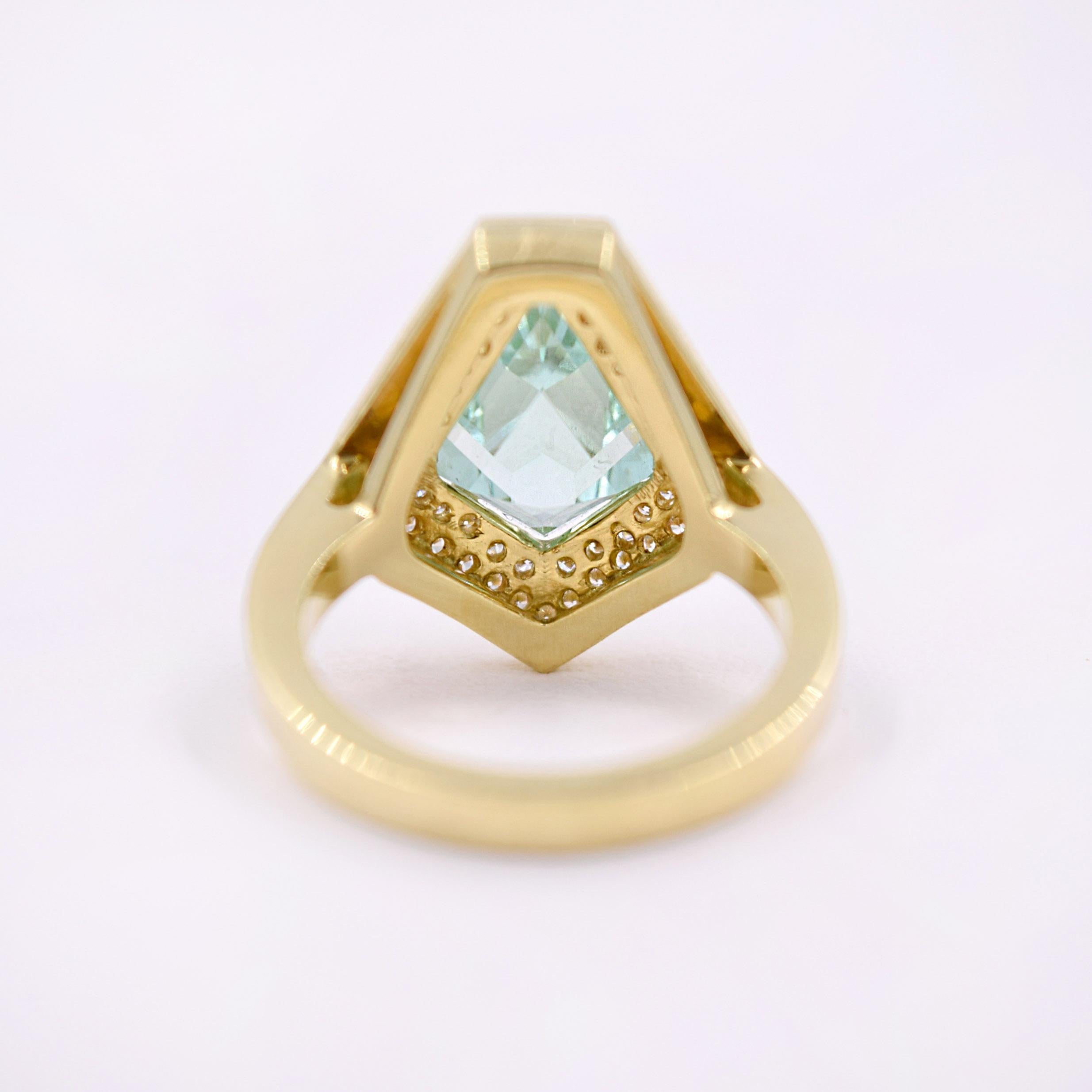 Lauren K. 2.27ct Kite Shaped Mint Tourmaline and Diamond Cocktail Ring 18K Gold For Sale 1