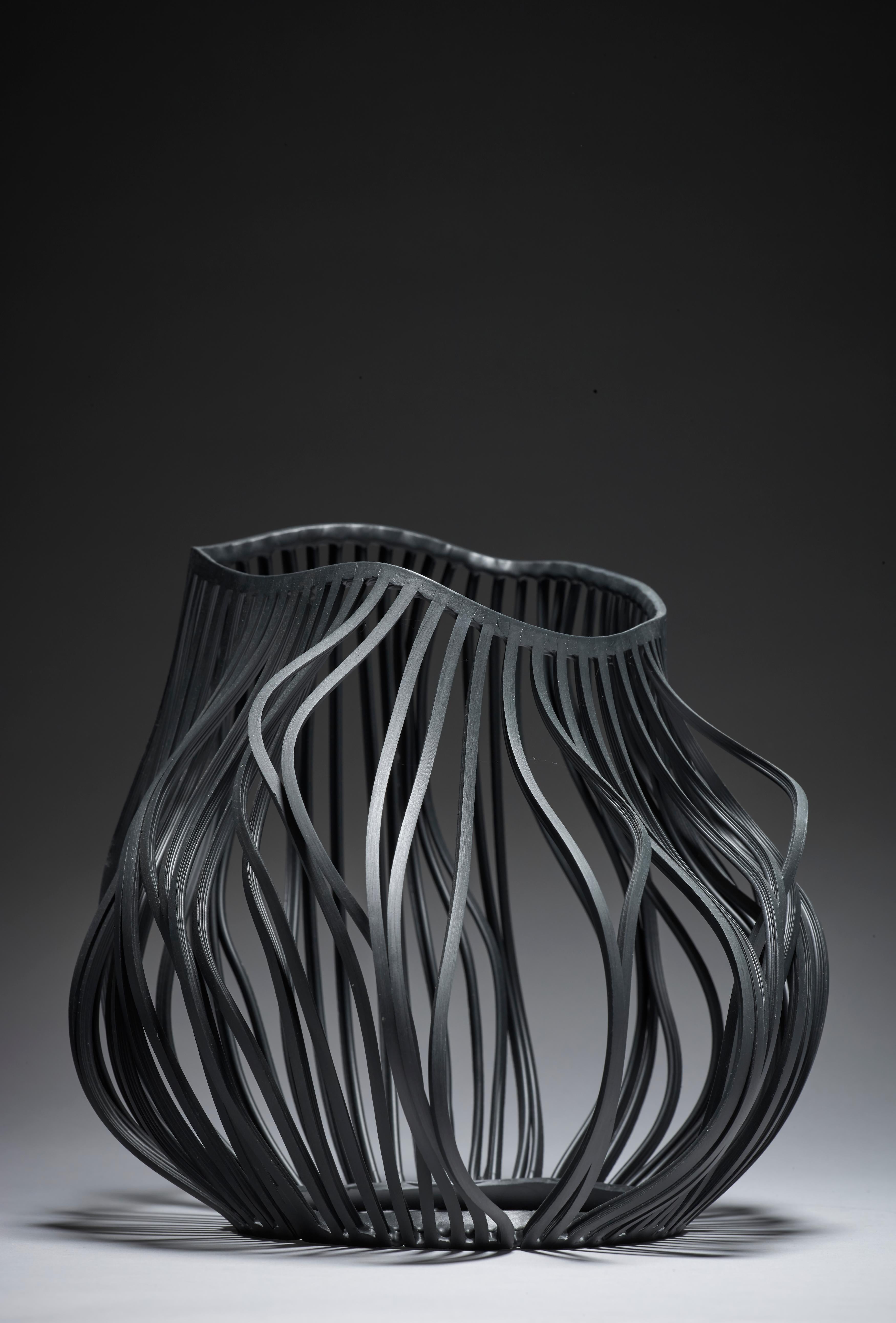 Lauren Nauman « Black22 » one-off porcelaine sculpture, 2020 For Sale 2