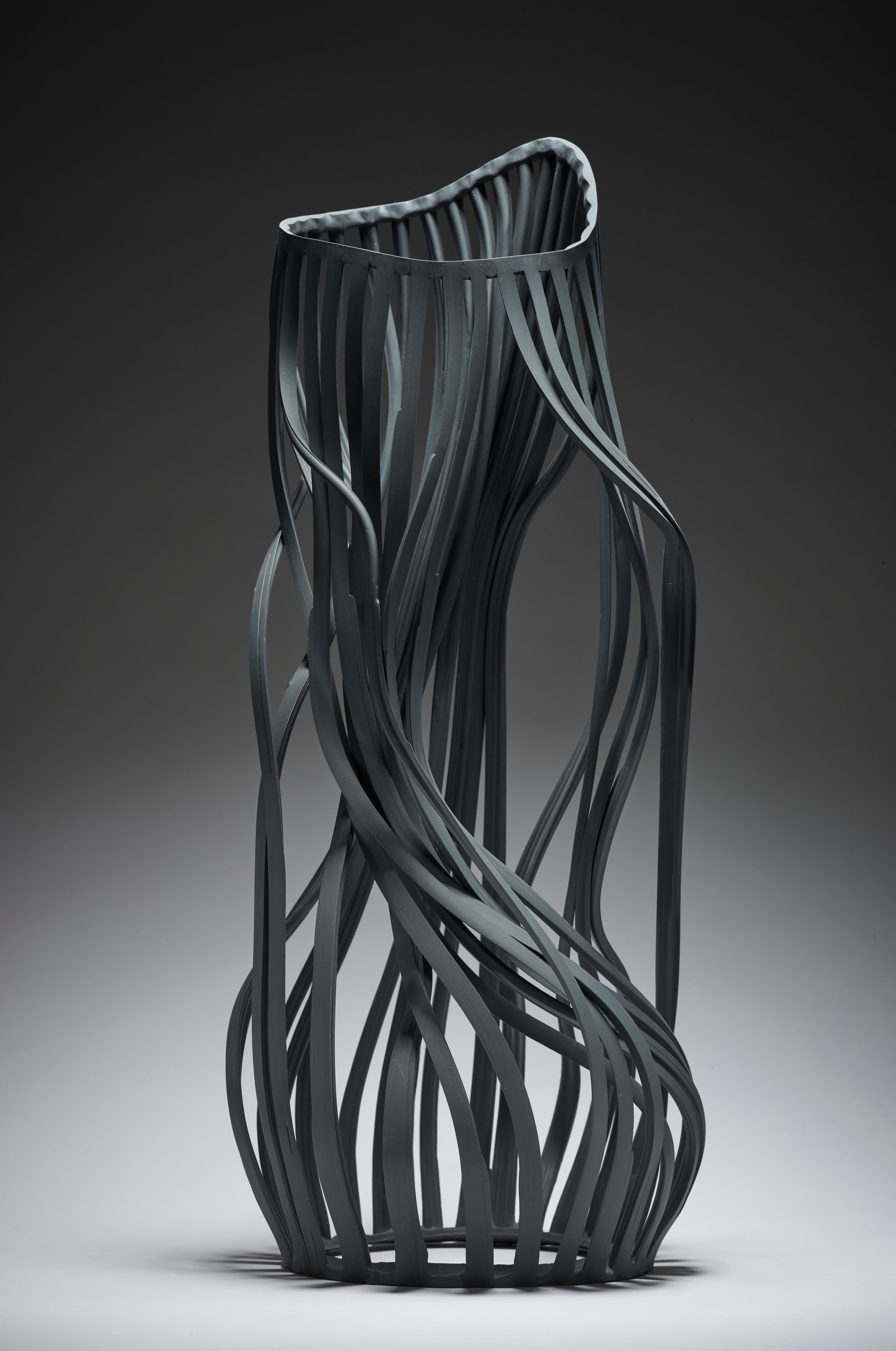 Lauren Nauman " Black52 " sculpture unique en porcelaine, 2019