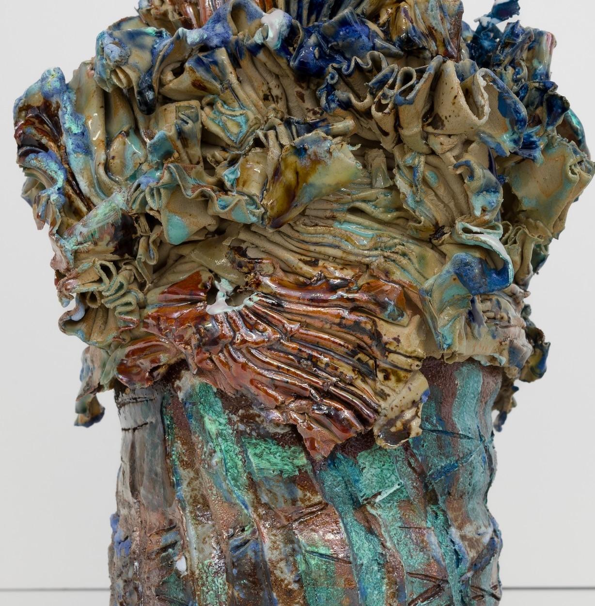 « Forme lapis » - Sculpture abstraite colorée en céramique émaillée de grès en vente 2