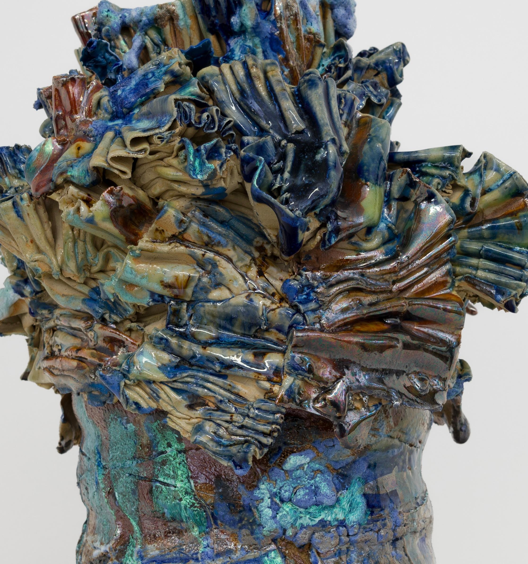« Forme lapis » - Sculpture abstraite colorée en céramique émaillée de grès en vente 3