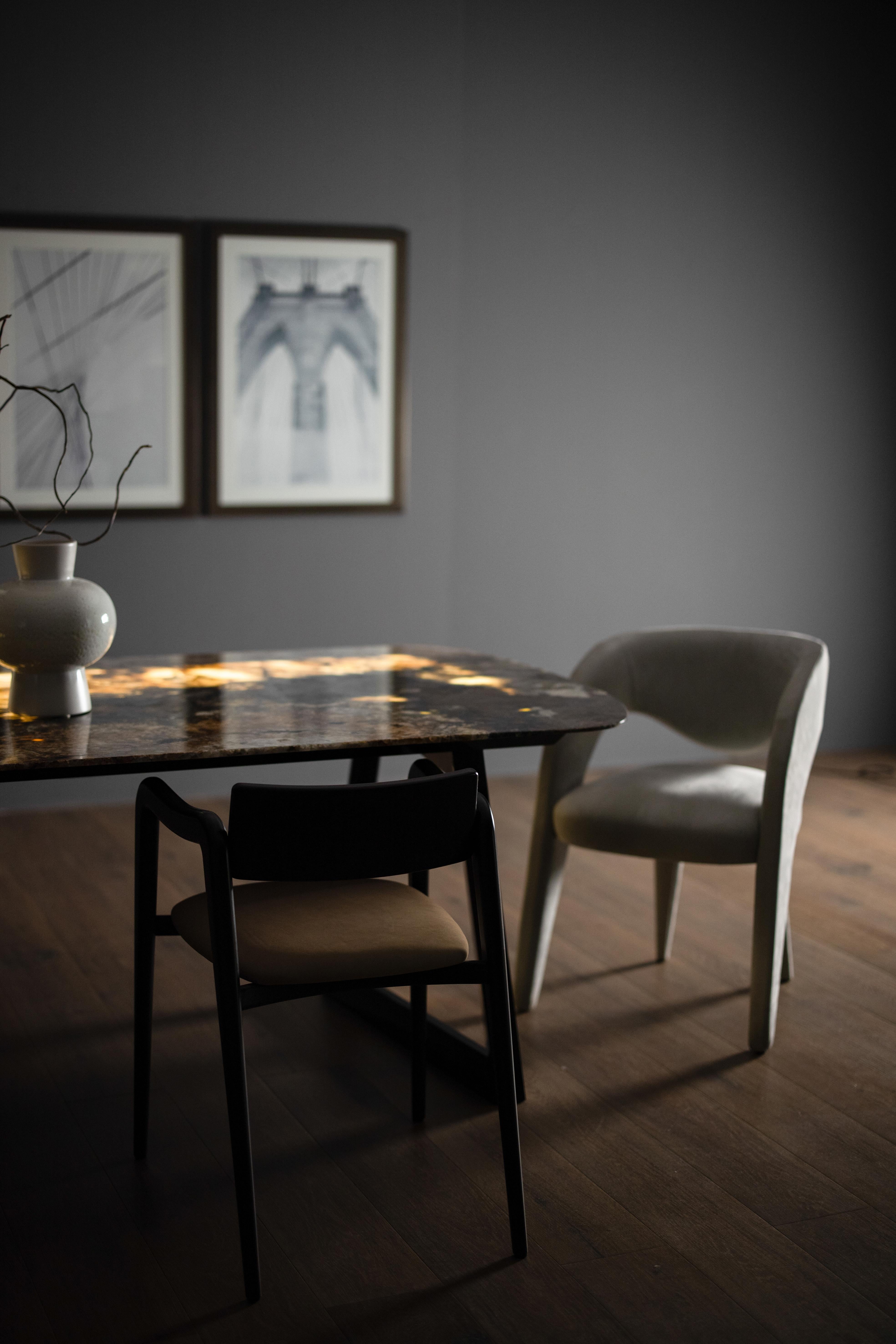 Sillas de comedor Laurence, piel nobuk, hechas a mano Portugal by Greenapple en venta 10