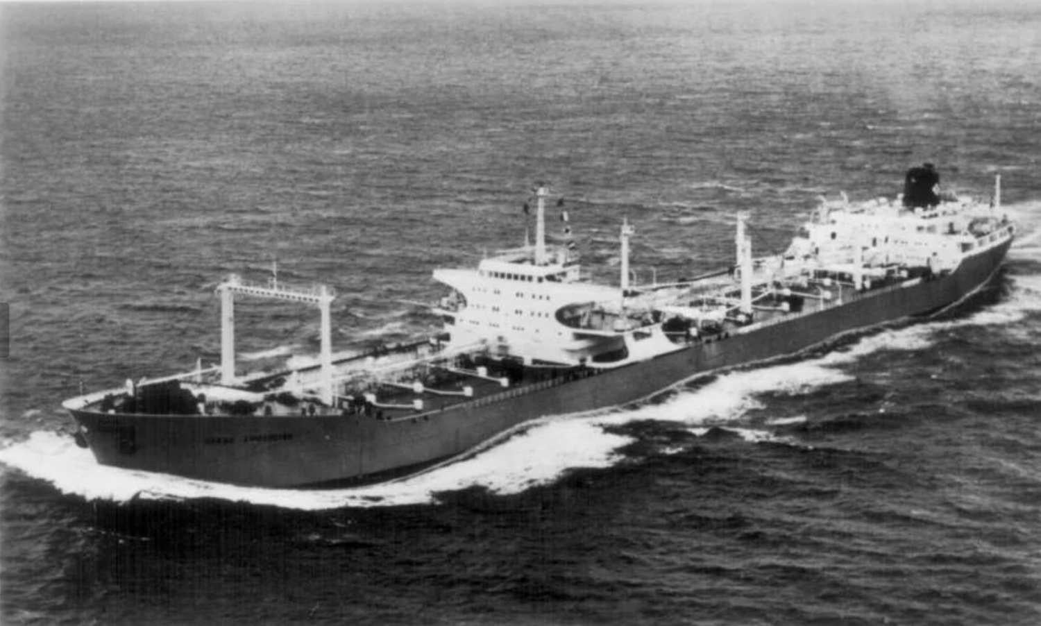 Naess Sovereign, litografía de Laurence Dunn en venta 5