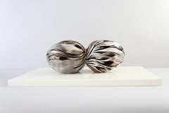 ECHO Sculpture of Skull with Feathers, Contemporary, 40x16 cm