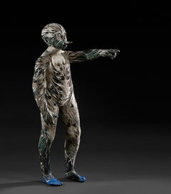 Thémis figurative sculpture, child, fairy tale, feathers by Laurence Le Constant