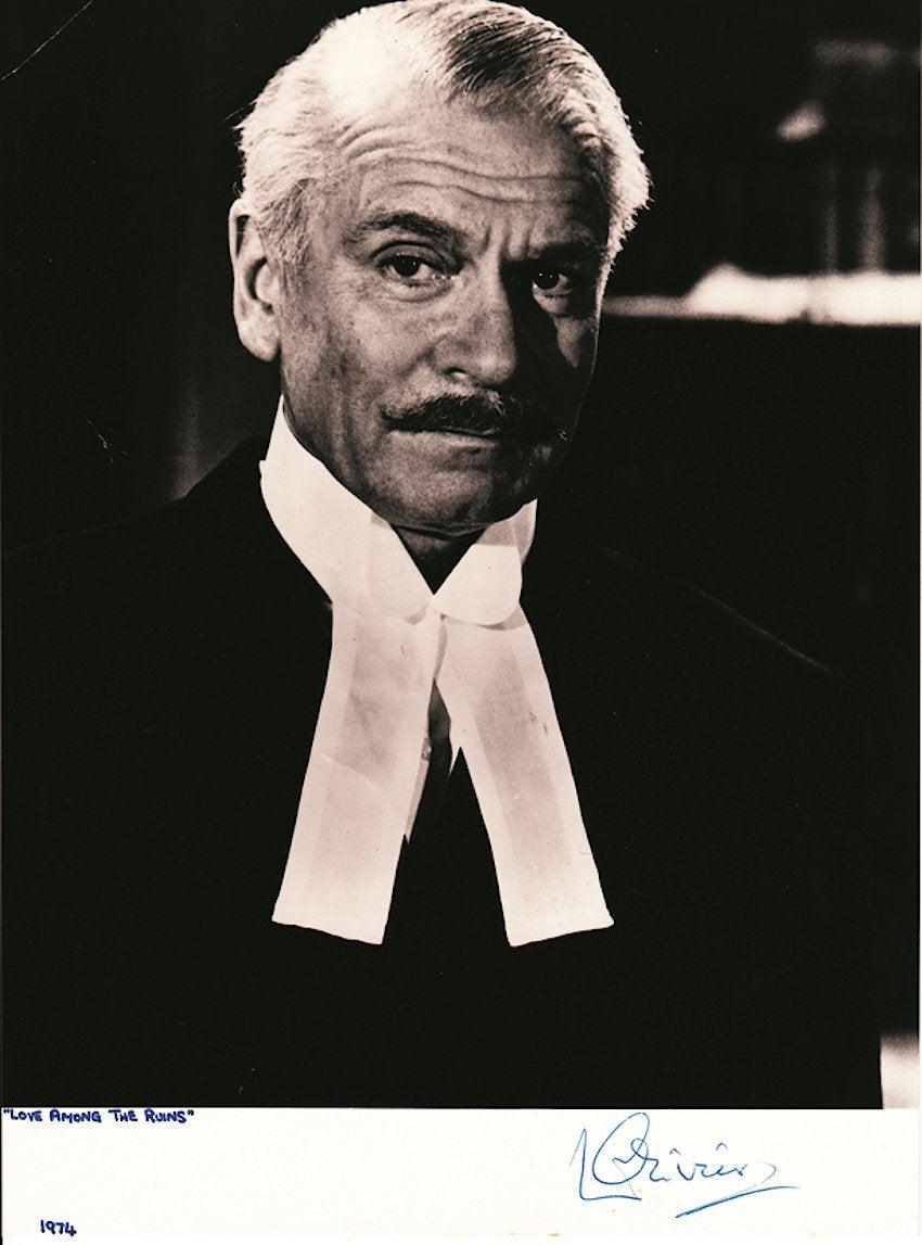 British Laurence Olivier Original 1970s Signed Photograph Black and White