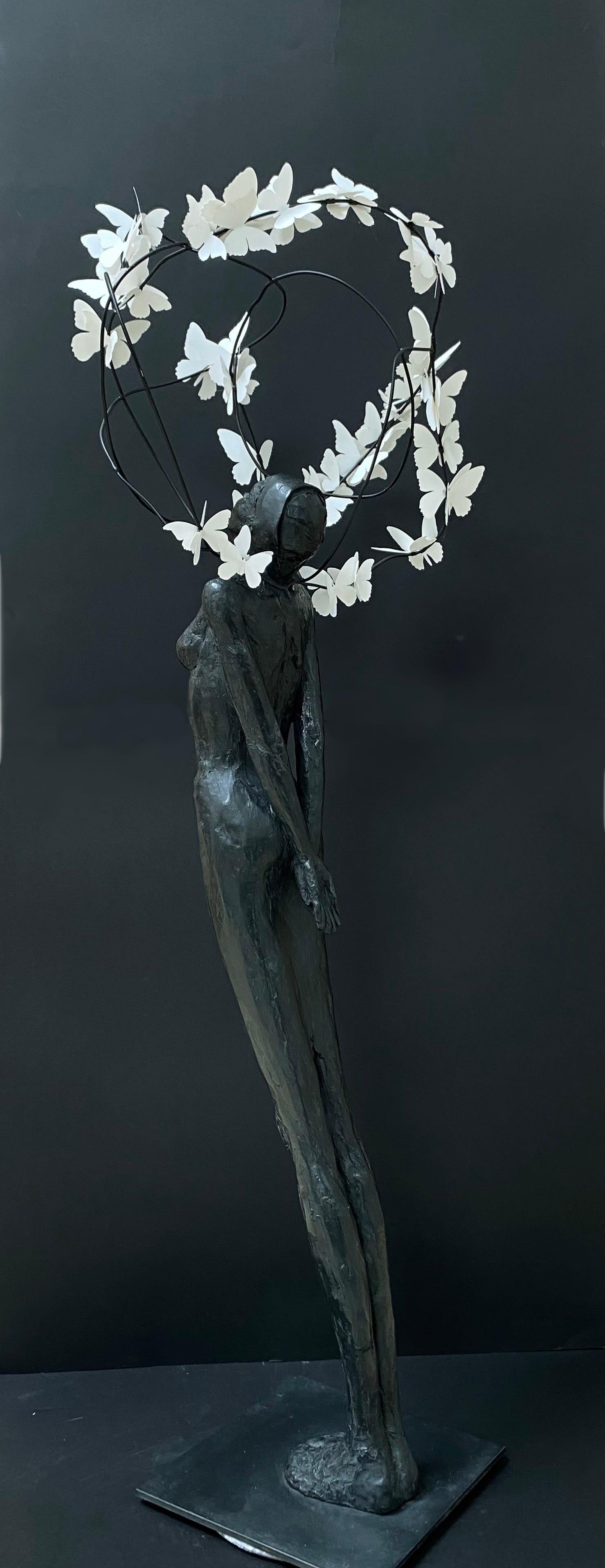 Flyaway - Contemporary Sculpture by Laurence Perratzi