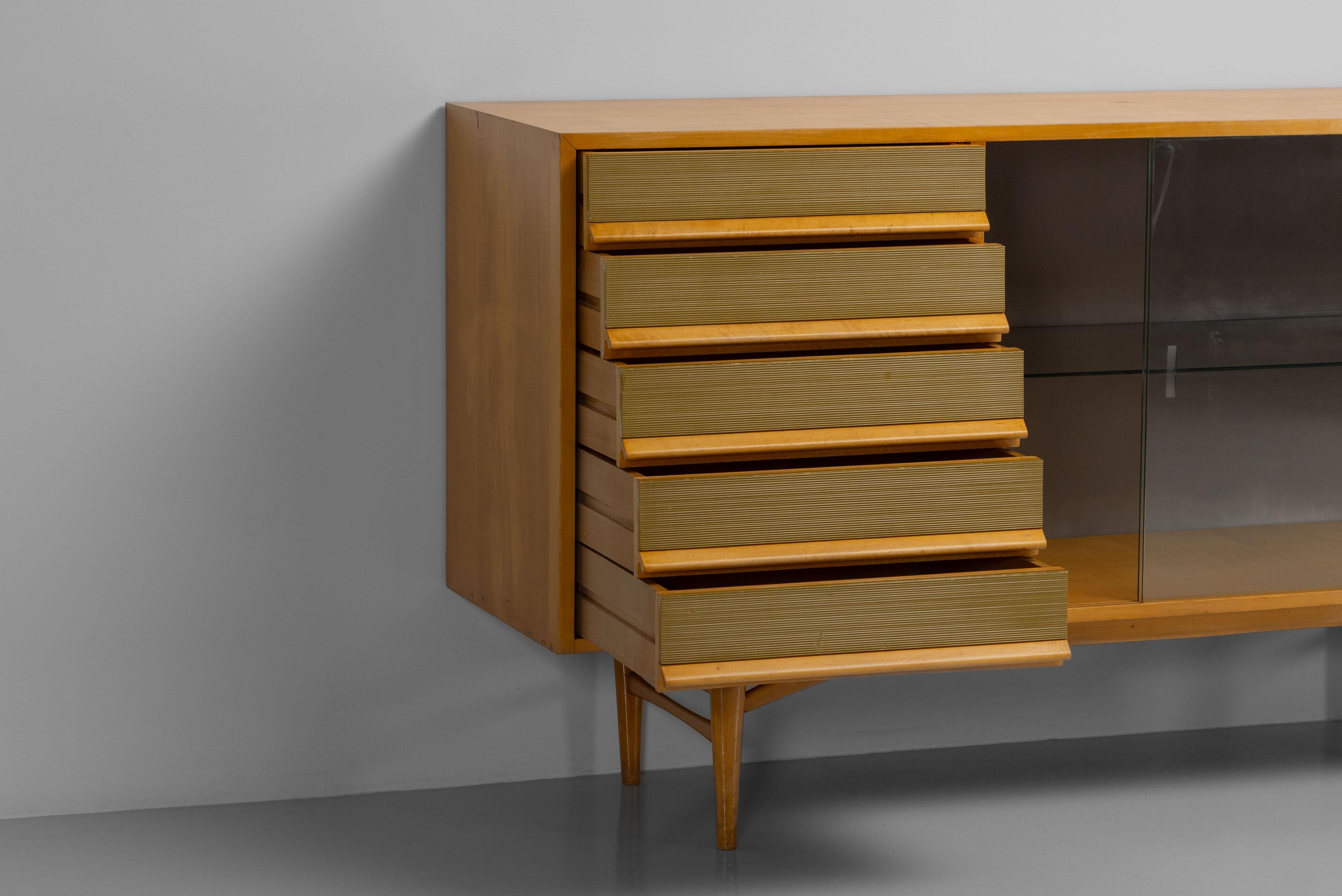 Laurens Bisscheroux credenza the Netherlands 1956 For Sale 1