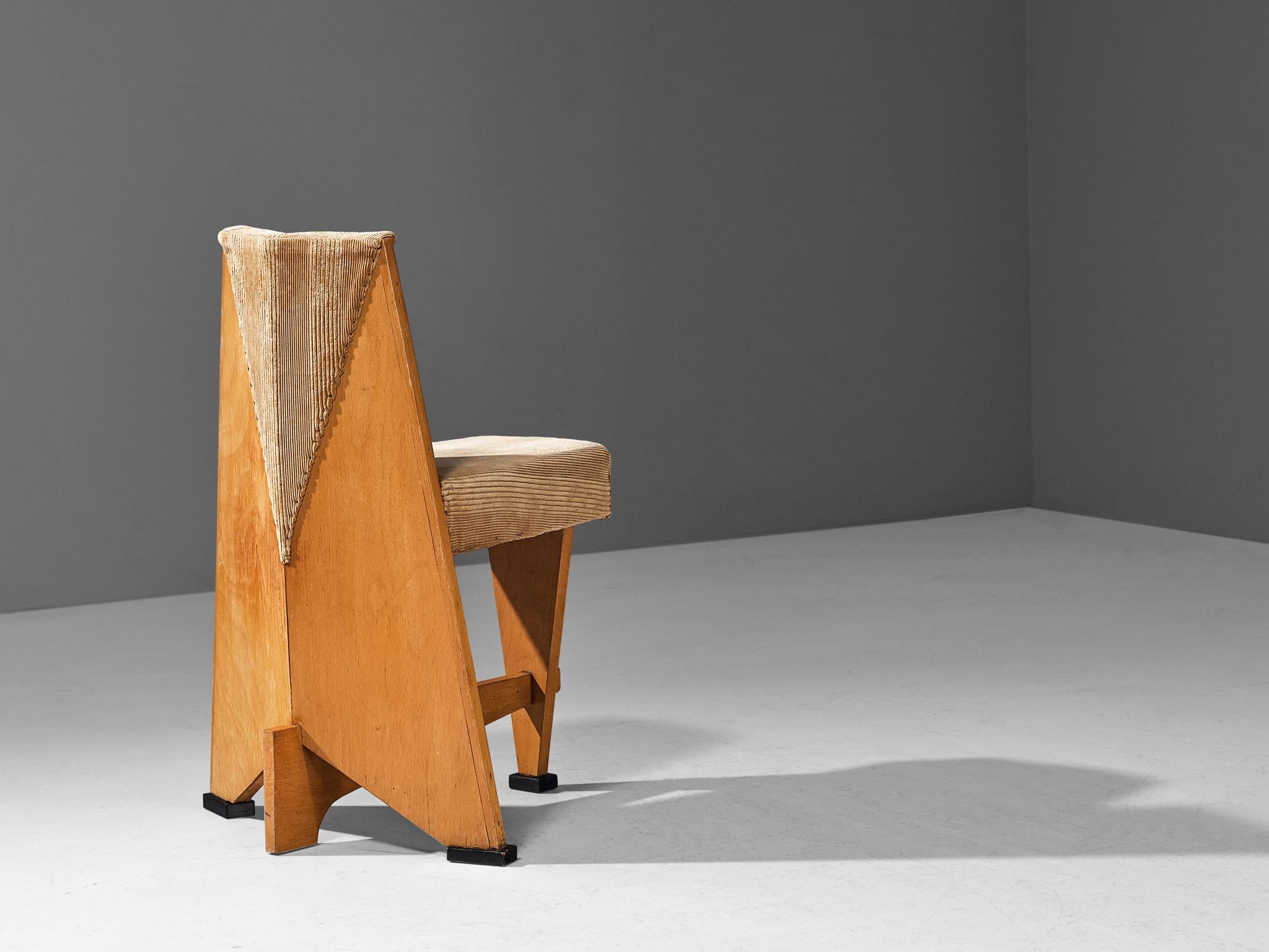 Laurens Groen Art Deco Chair in Birch and Beige Velvet Upholstery In Good Condition In Waalwijk, NL