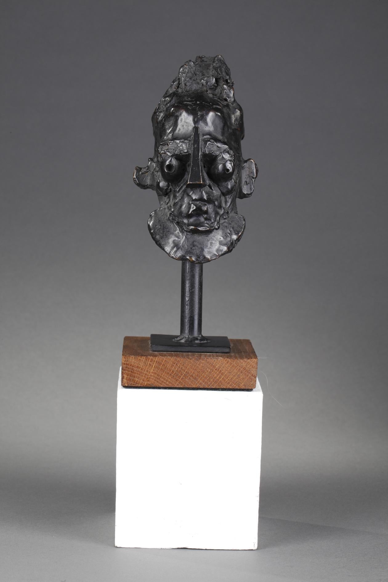 Kopf eines Mannes – Sculpture von Laurent Belloni