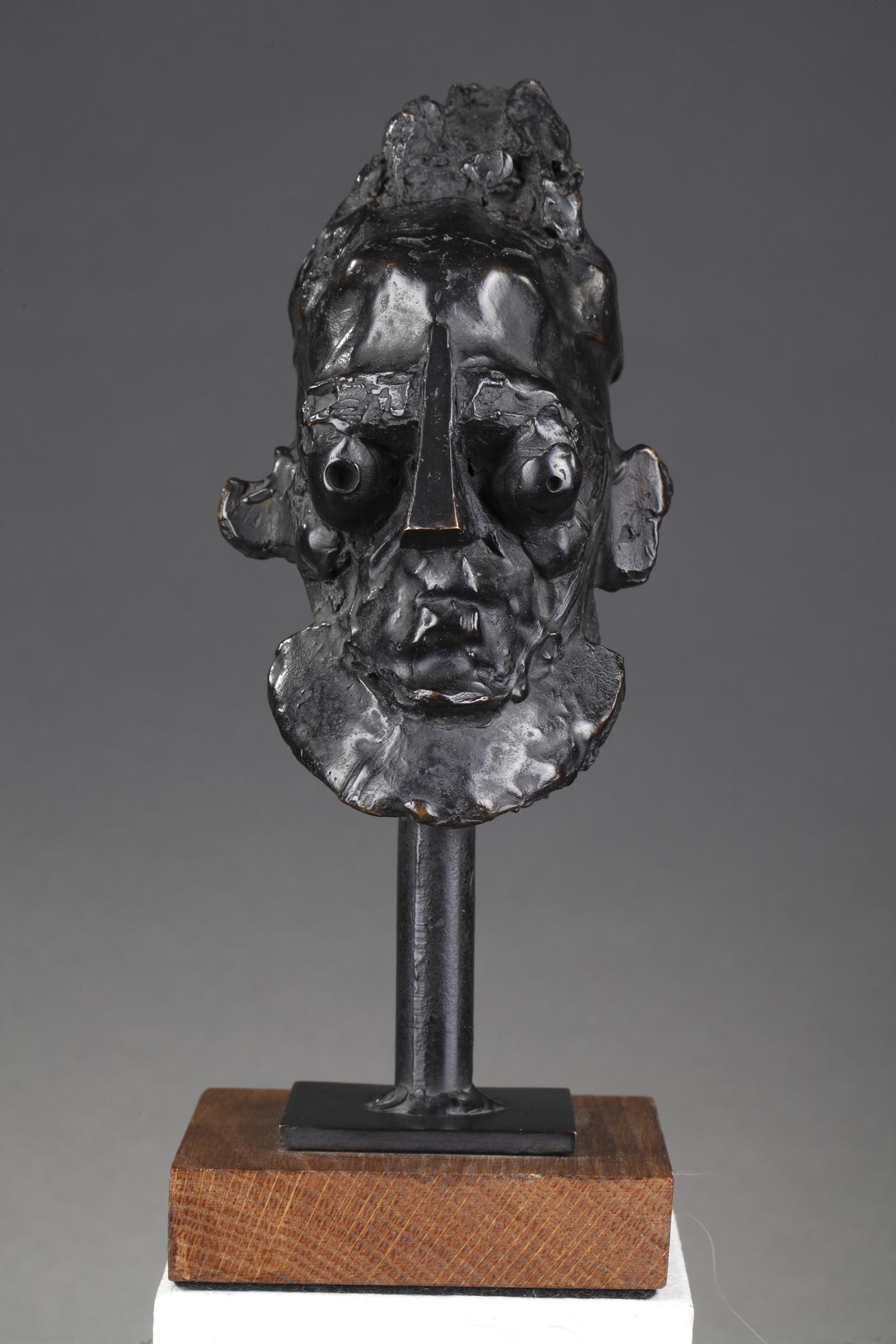 Laurent Belloni Figurative Sculpture – Kopf eines Mannes
