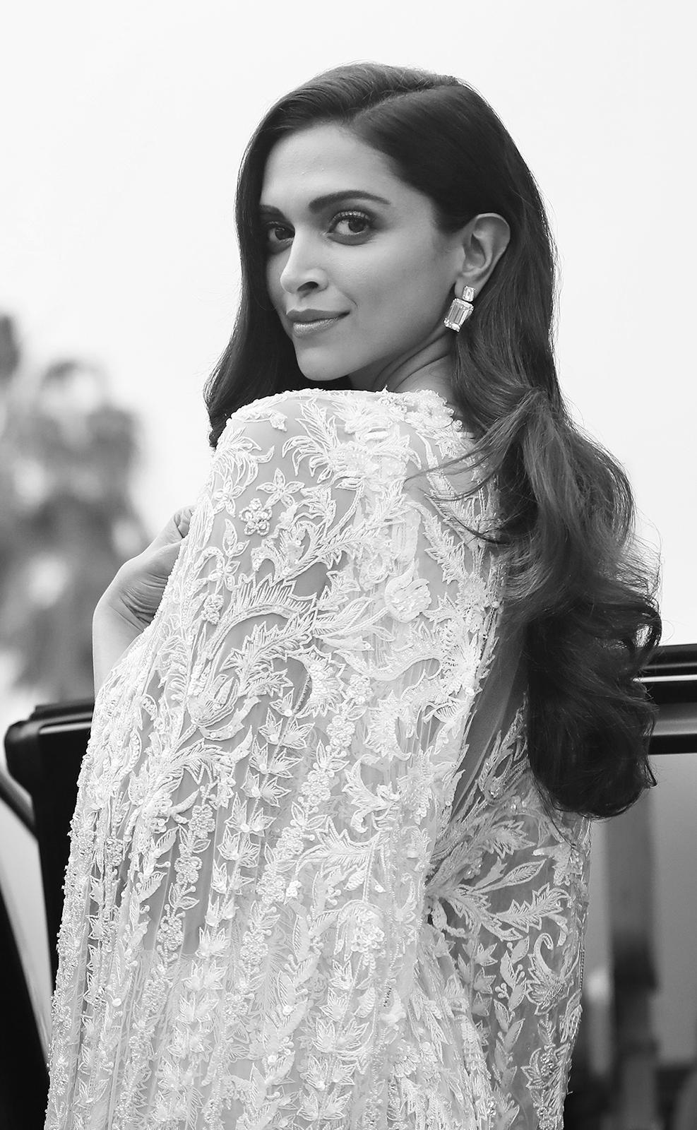 Deepika - Signed limited edition contemporary print, Black and white, Actress - Photograph by Laurent Campus