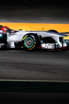 Dernière danse 4- Michael Schumacher Formule 1 Mercedes, Rouge, Nature morte, Course