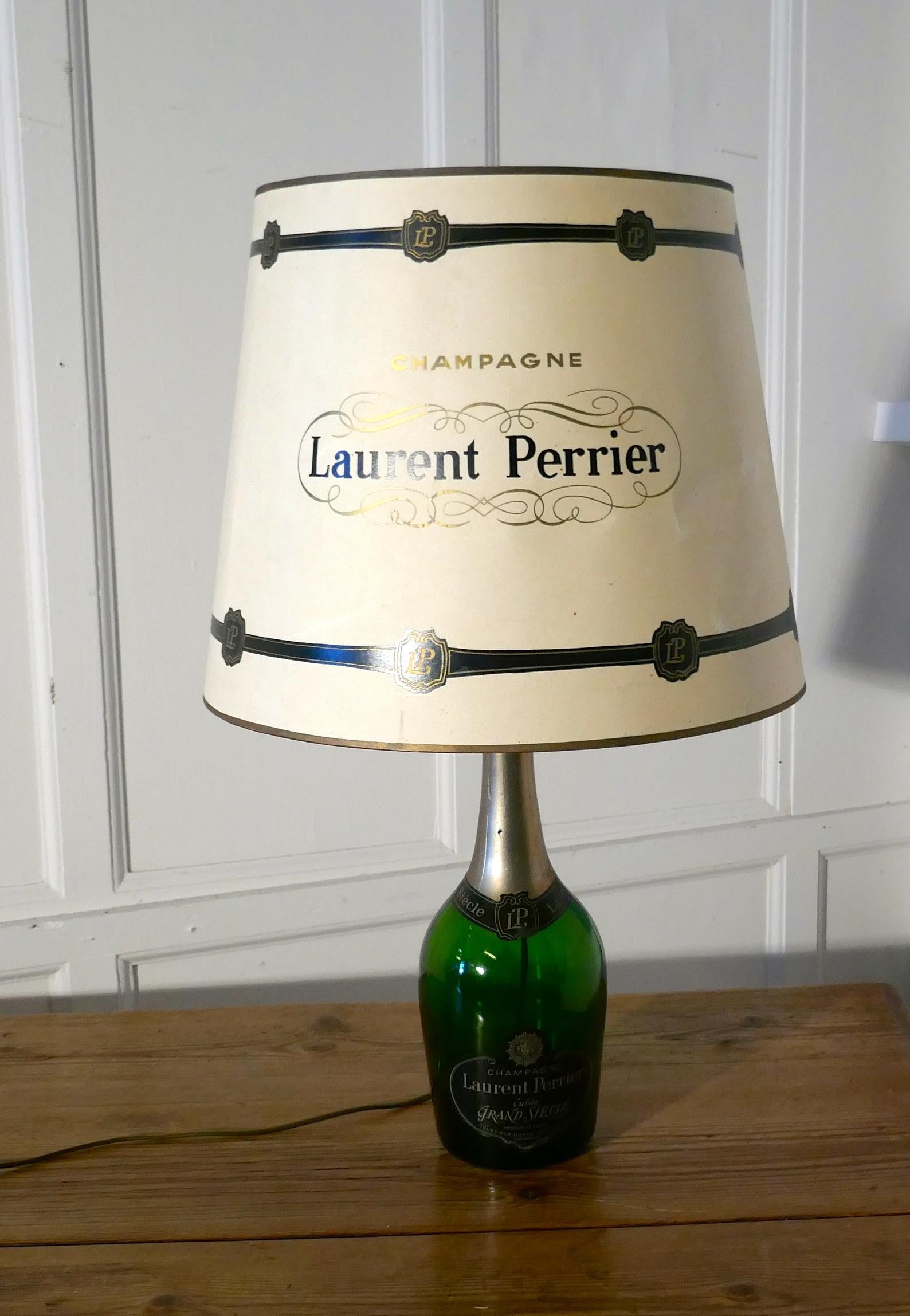 Laurent Perrier Champagne Cuveé Grand Siecle Black Label Advertising Table Lamp  For Sale 1