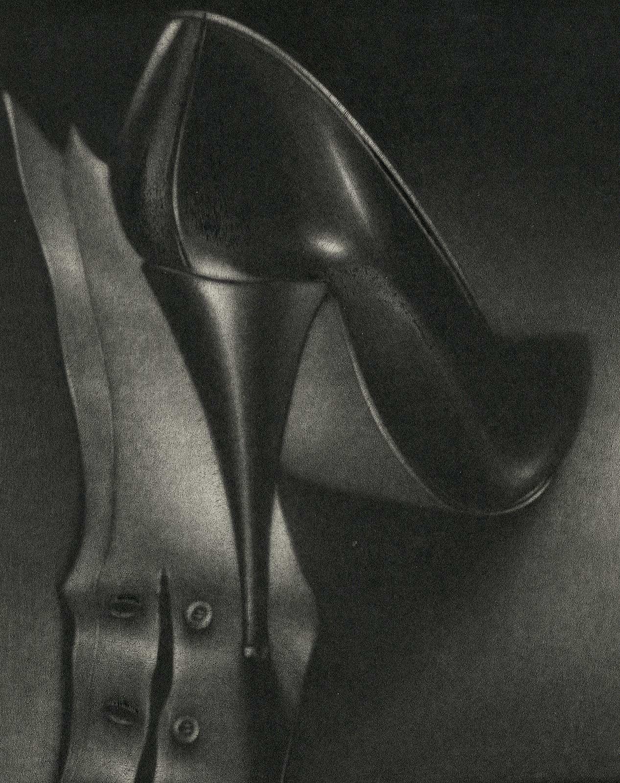 Le Talon Aigviille  (Marlene Dietrich's Stiletto Heel - In time for PRIDE) - Print de Laurent Schkolnyk
